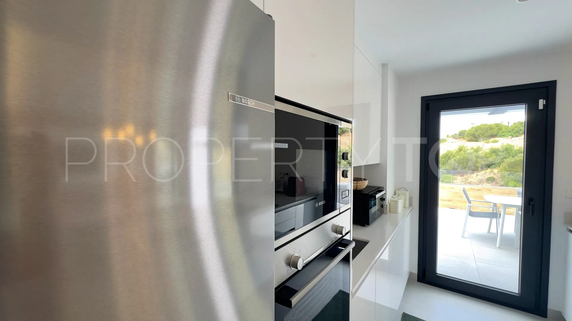 For sale apartment in Los Altos de los Monteros