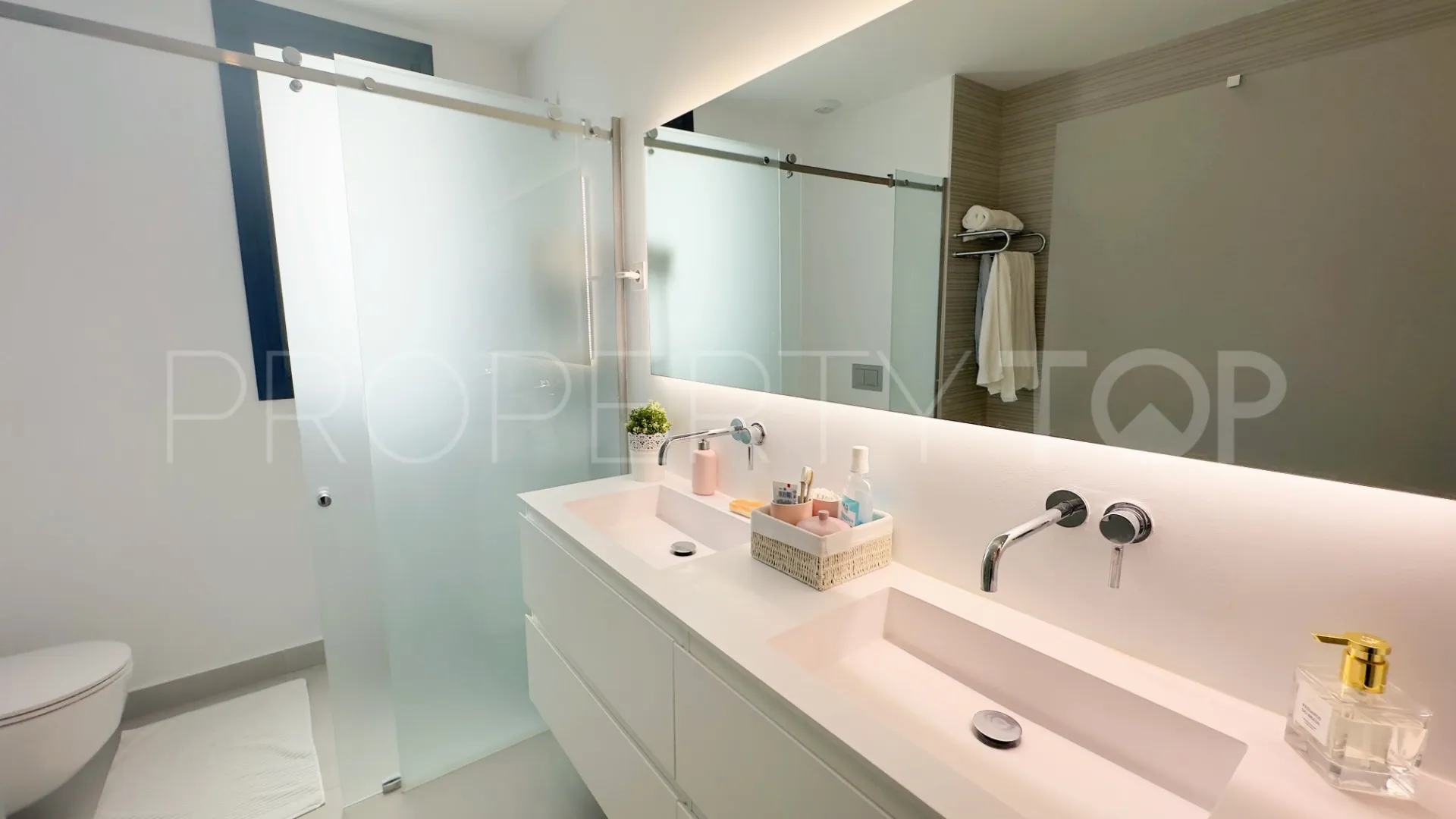 For sale apartment in Los Altos de los Monteros