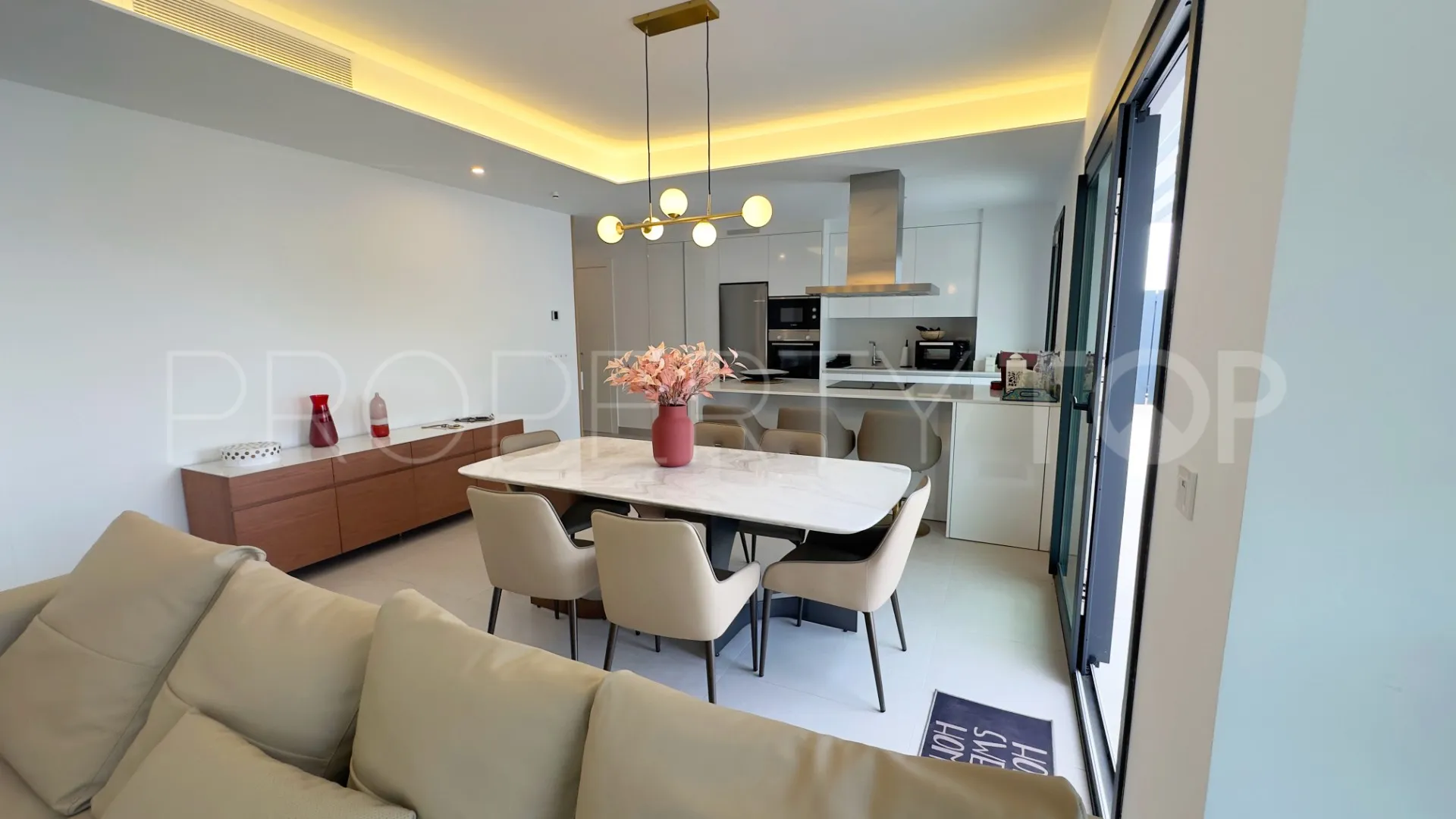 For sale apartment in Los Altos de los Monteros