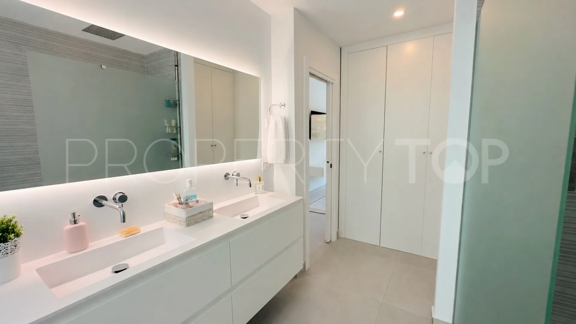 For sale apartment in Los Altos de los Monteros