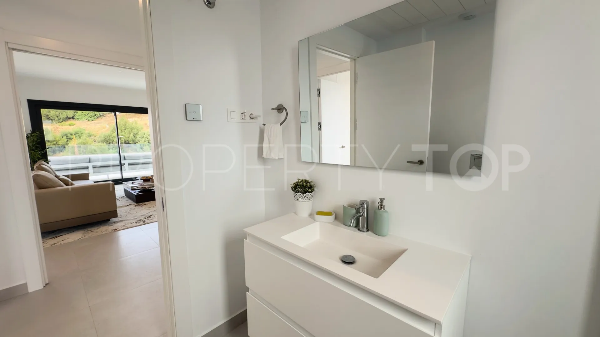 For sale apartment in Los Altos de los Monteros