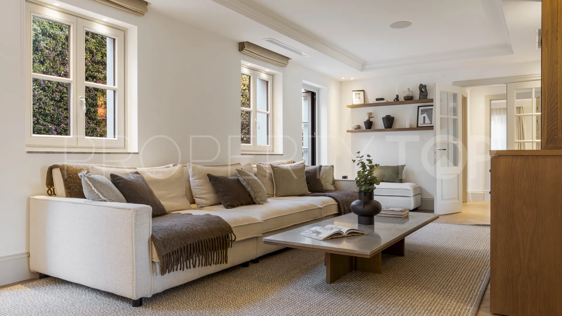 Nueva Andalucia, villa con 6 dormitorios en venta