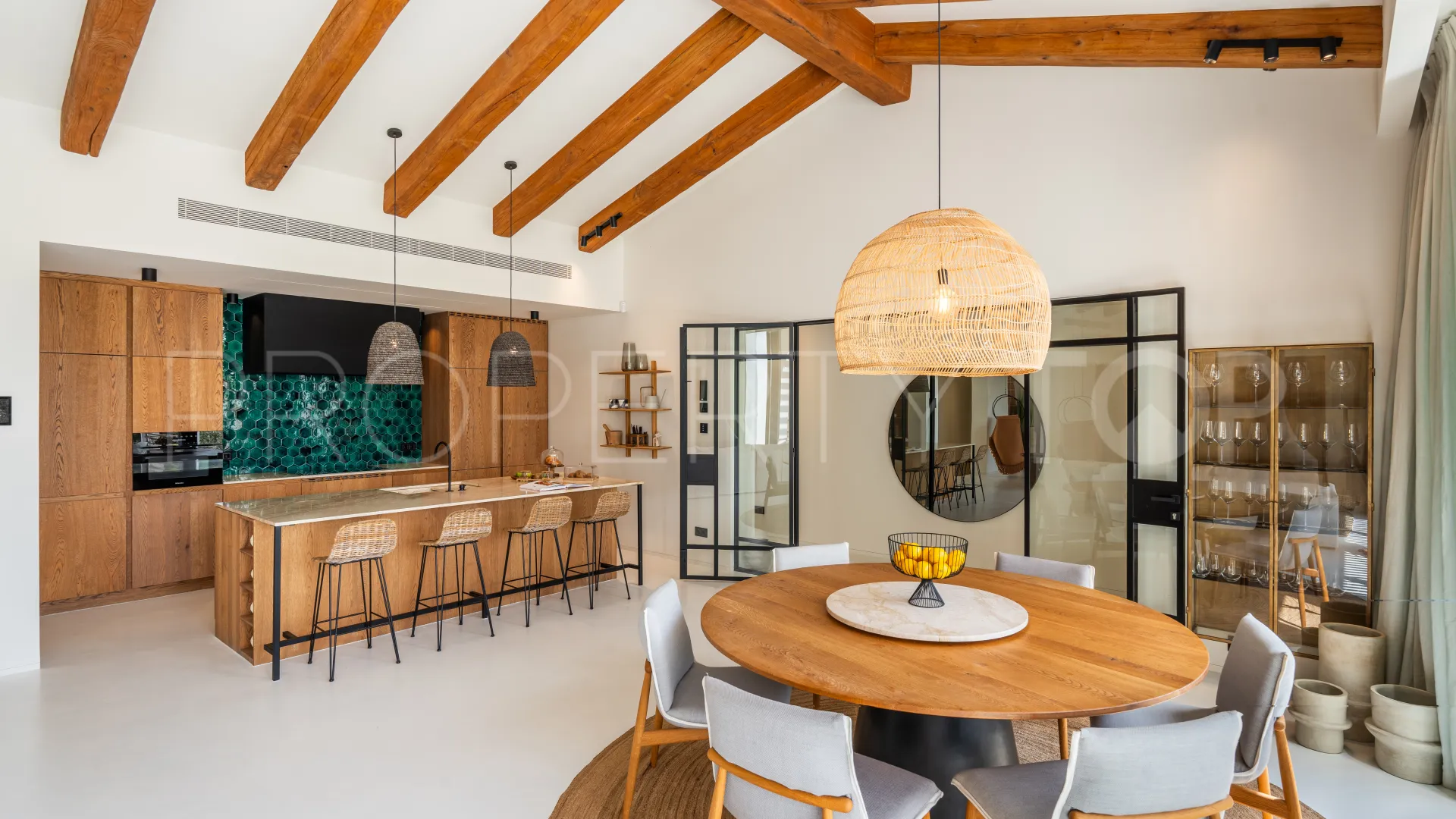 5 bedrooms villa for sale in Los Naranjos Golf