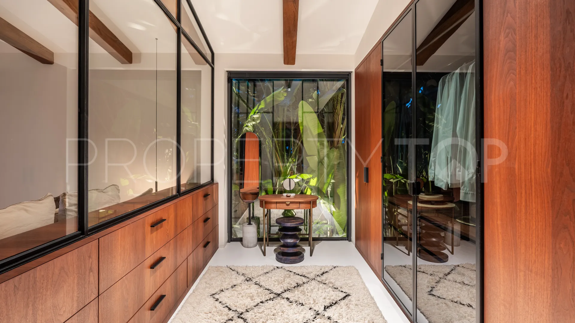 5 bedrooms villa for sale in Los Naranjos Golf