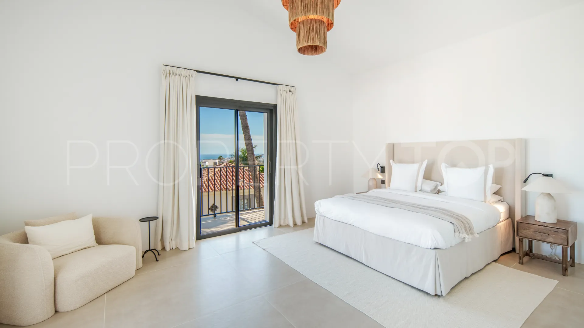 5 bedrooms villa for sale in Puerto del Almendro