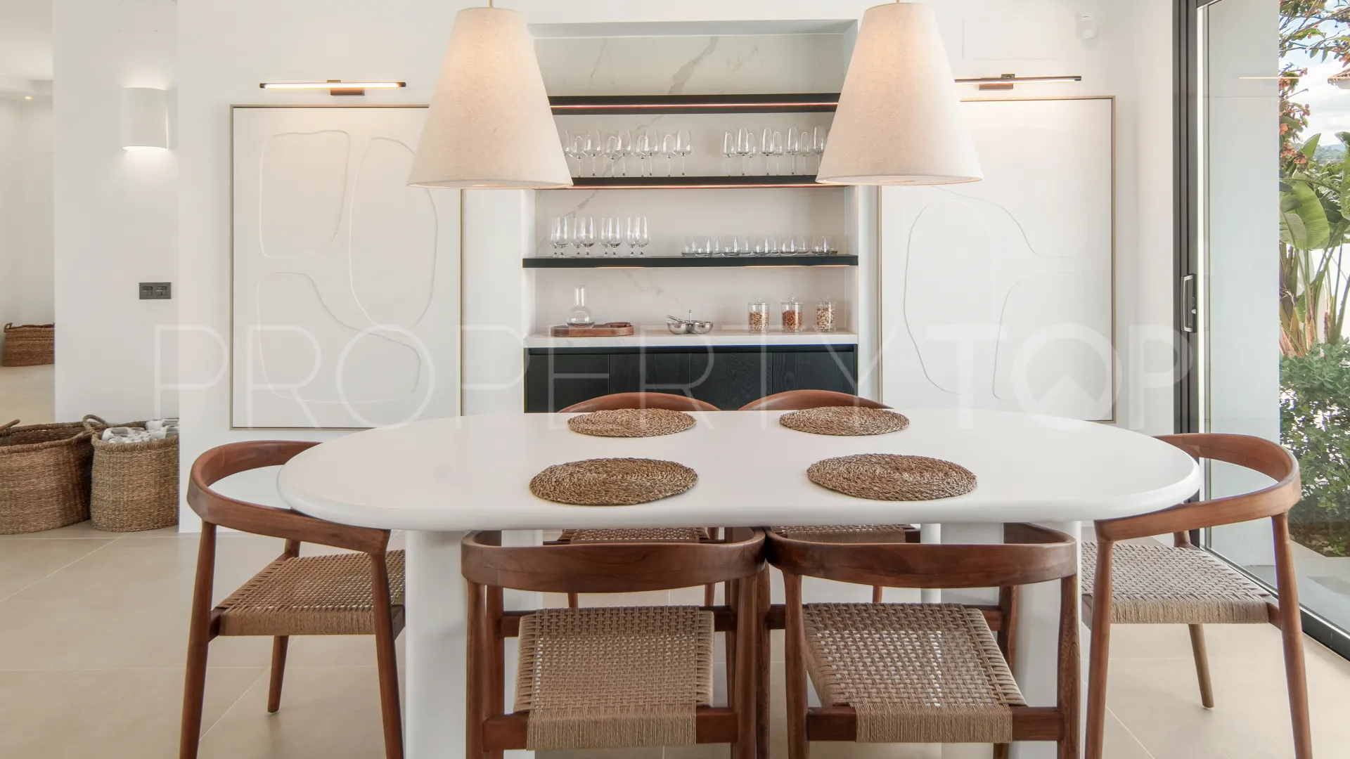 5 bedrooms villa for sale in Puerto del Almendro
