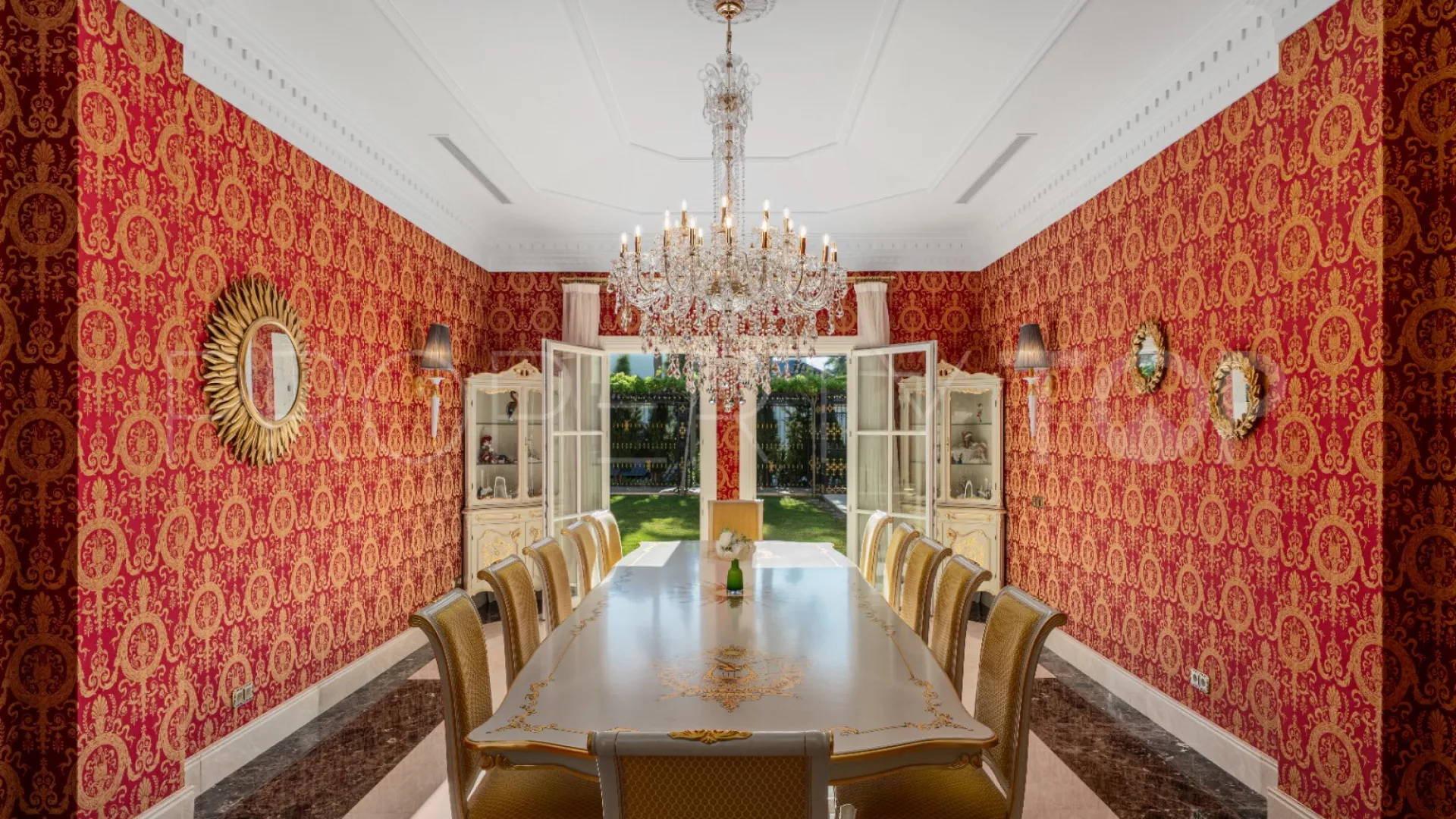 For sale Sierra Blanca 7 bedrooms villa