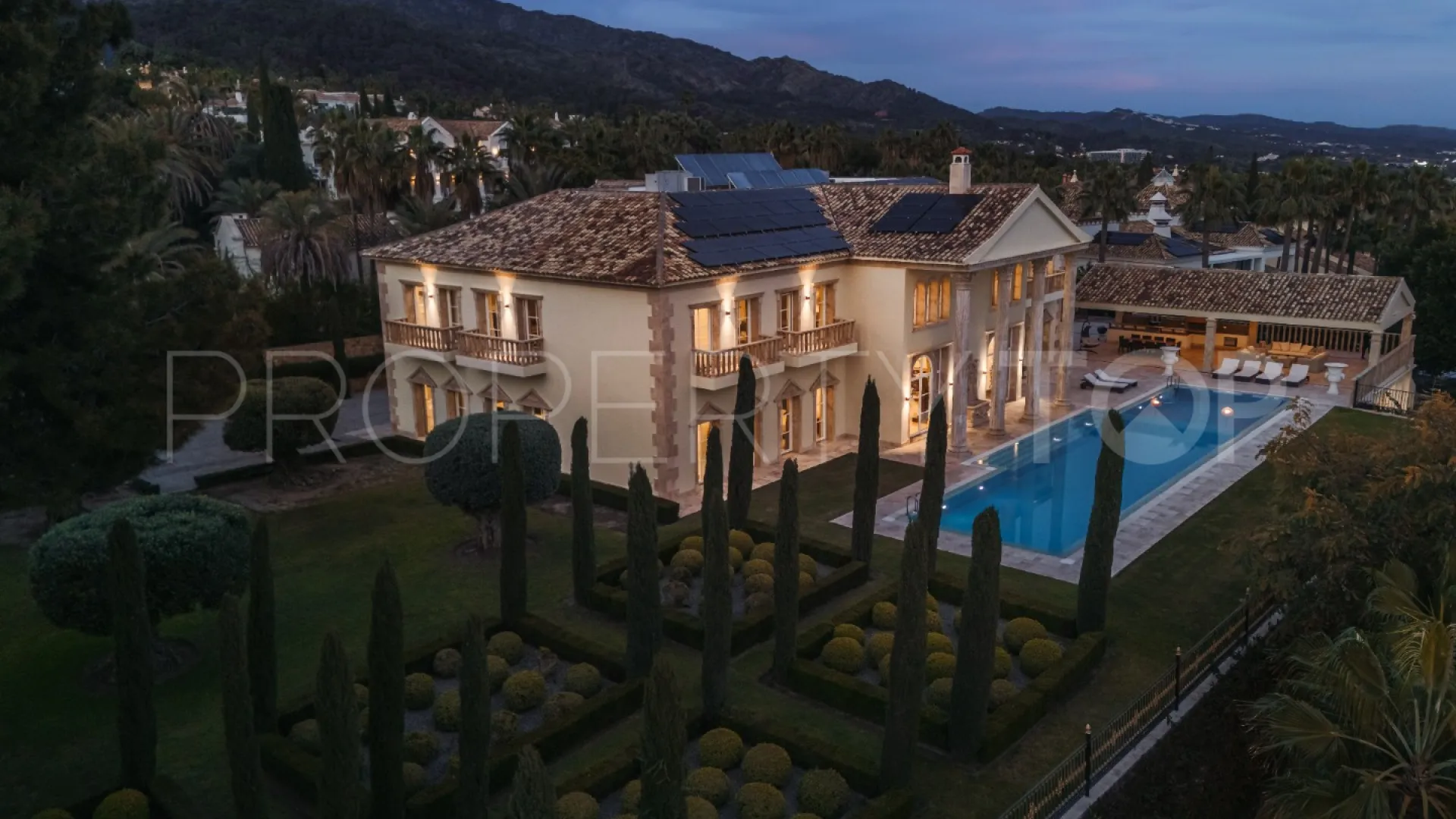 For sale Sierra Blanca 7 bedrooms villa