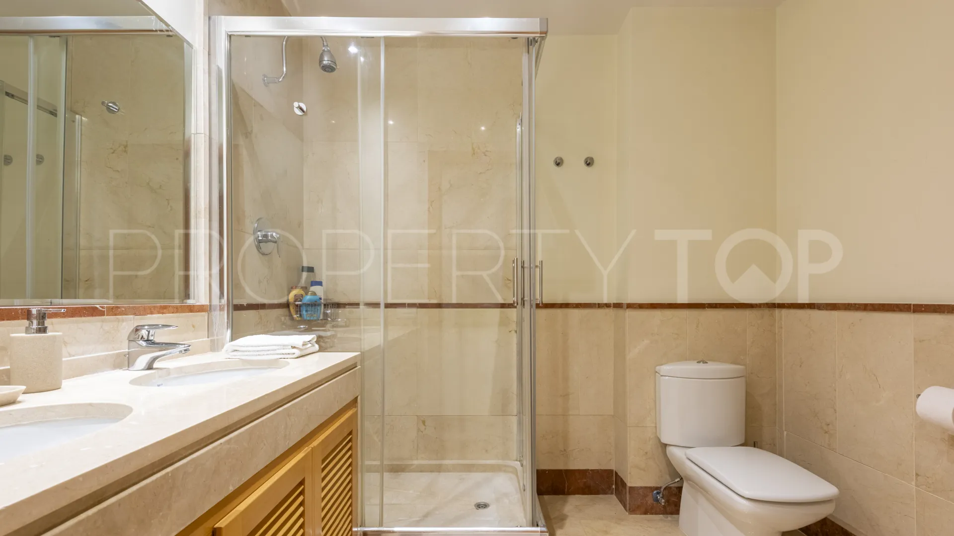 Comprar apartamento en Las Mimosas con 2 dormitorios