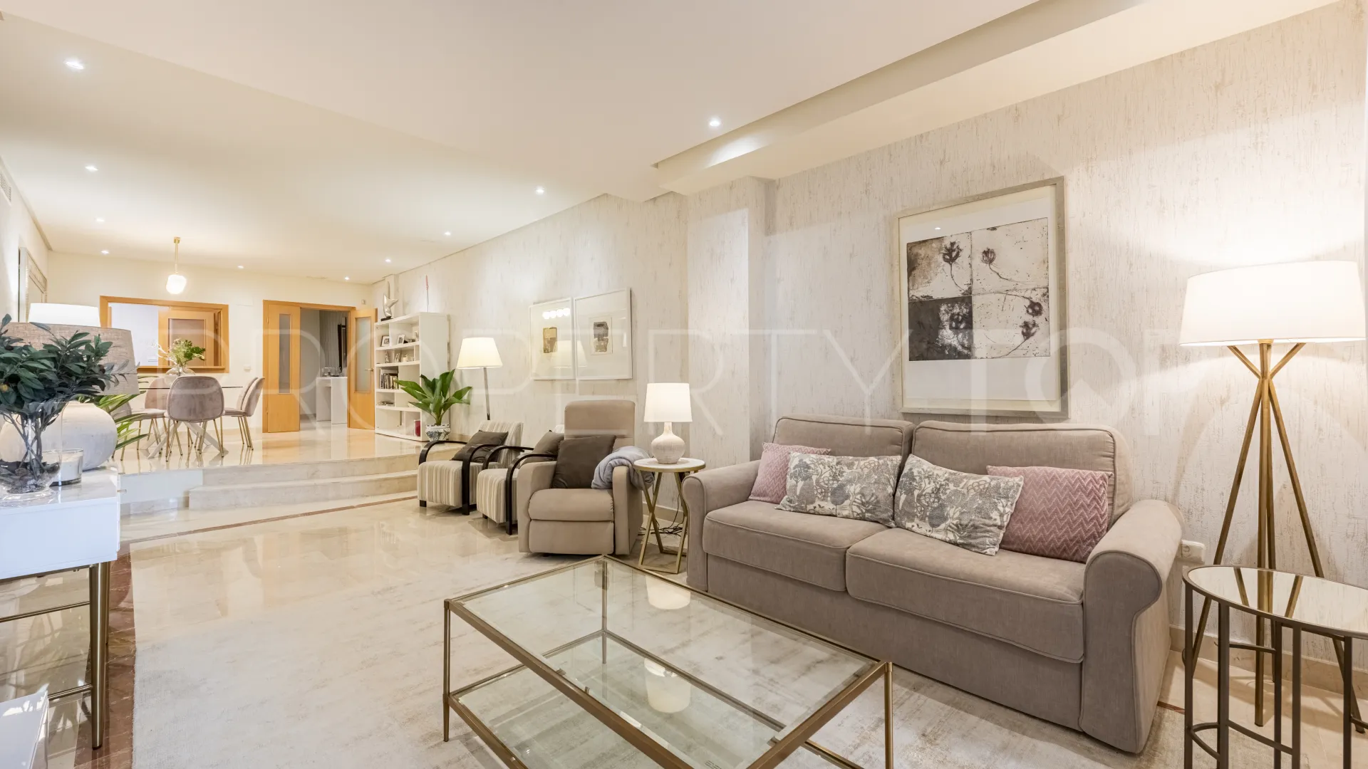 Comprar apartamento en Las Mimosas con 2 dormitorios
