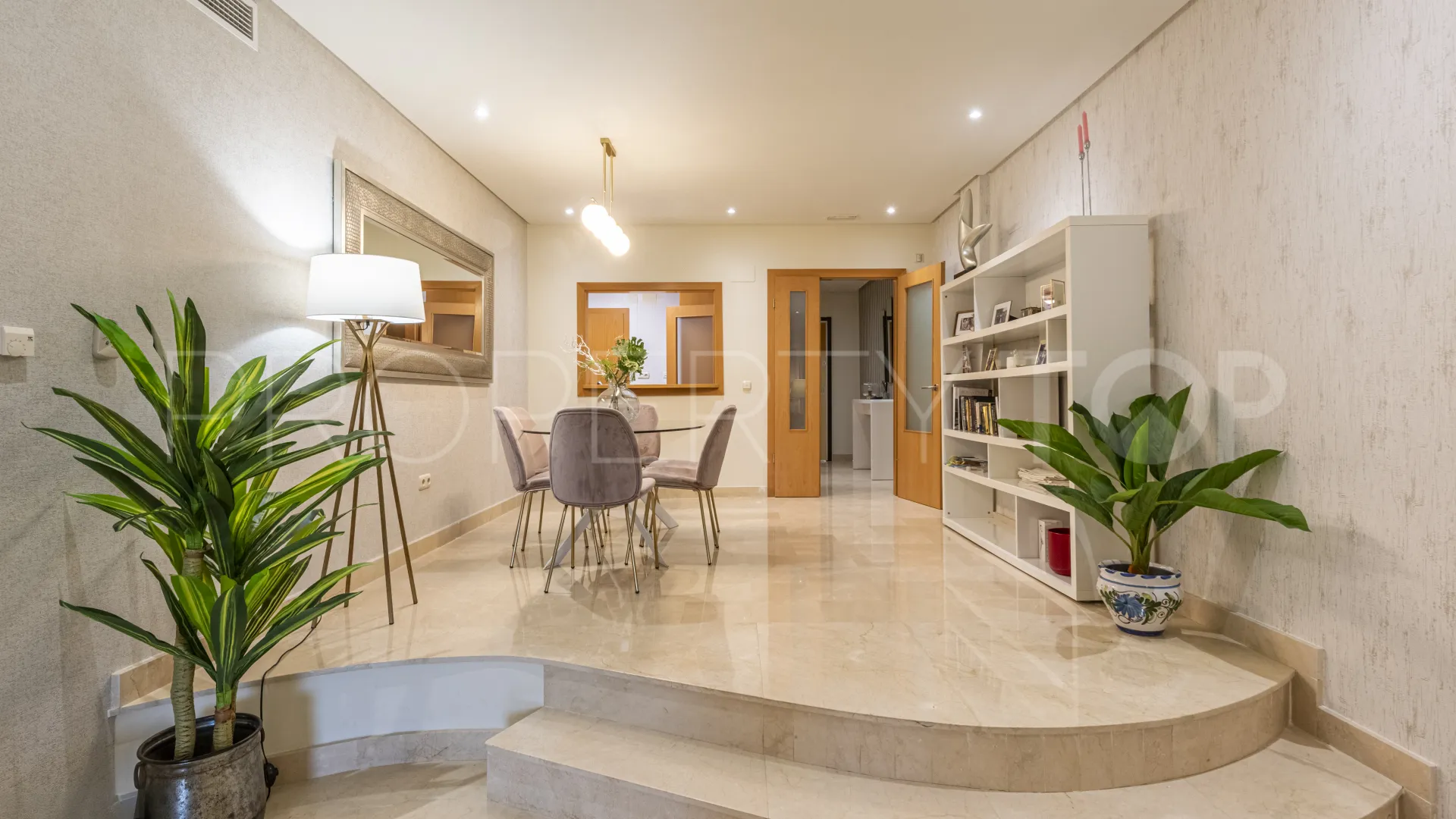 Comprar apartamento en Las Mimosas con 2 dormitorios
