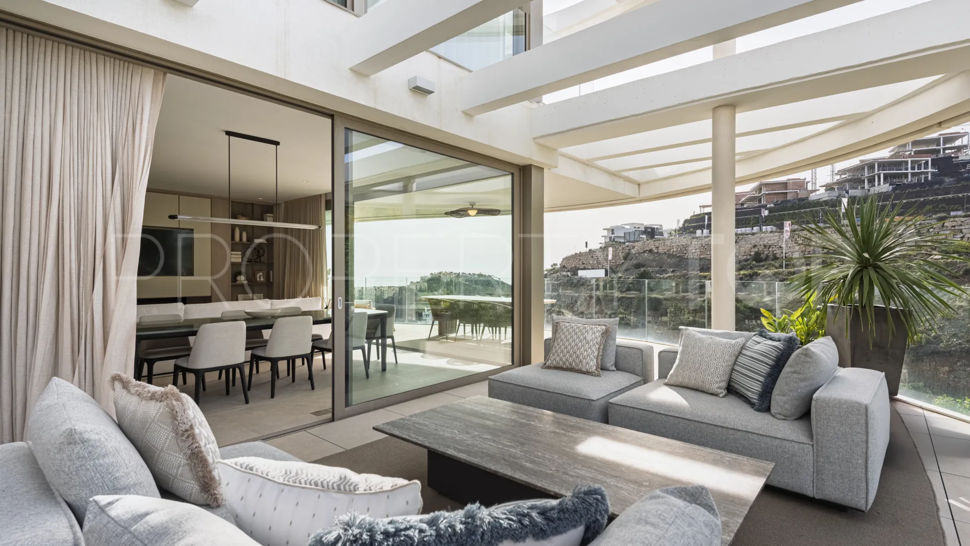 Ground floor apartment for sale in The View Marbella