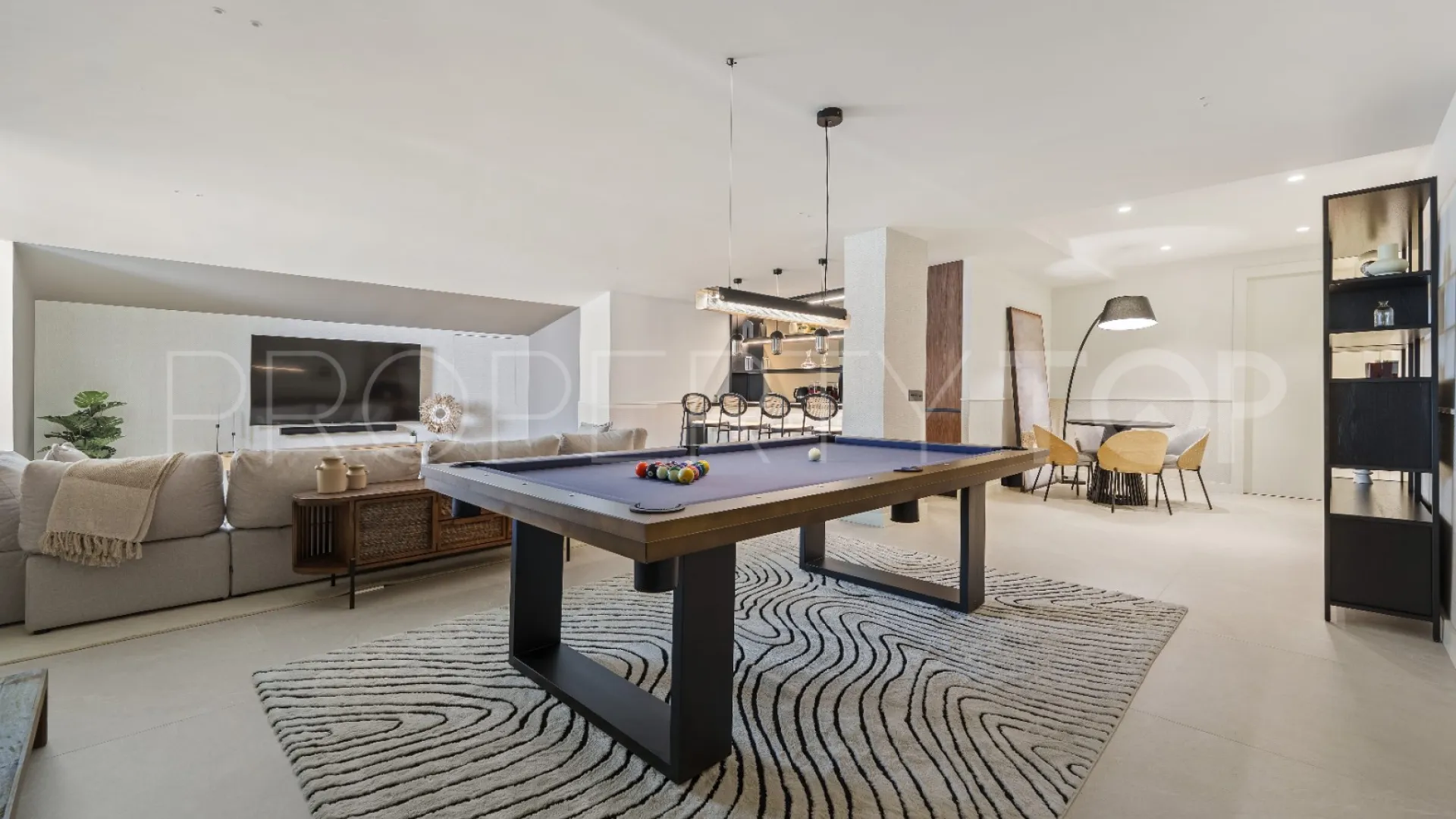 Las Chapas, villa de 5 dormitorios en venta