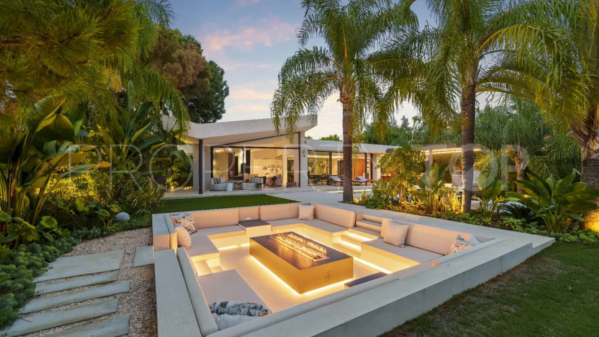 Las Chapas, villa de 5 dormitorios en venta