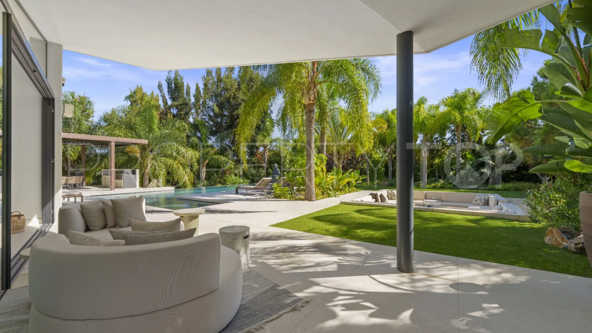 Las Chapas, villa de 5 dormitorios en venta