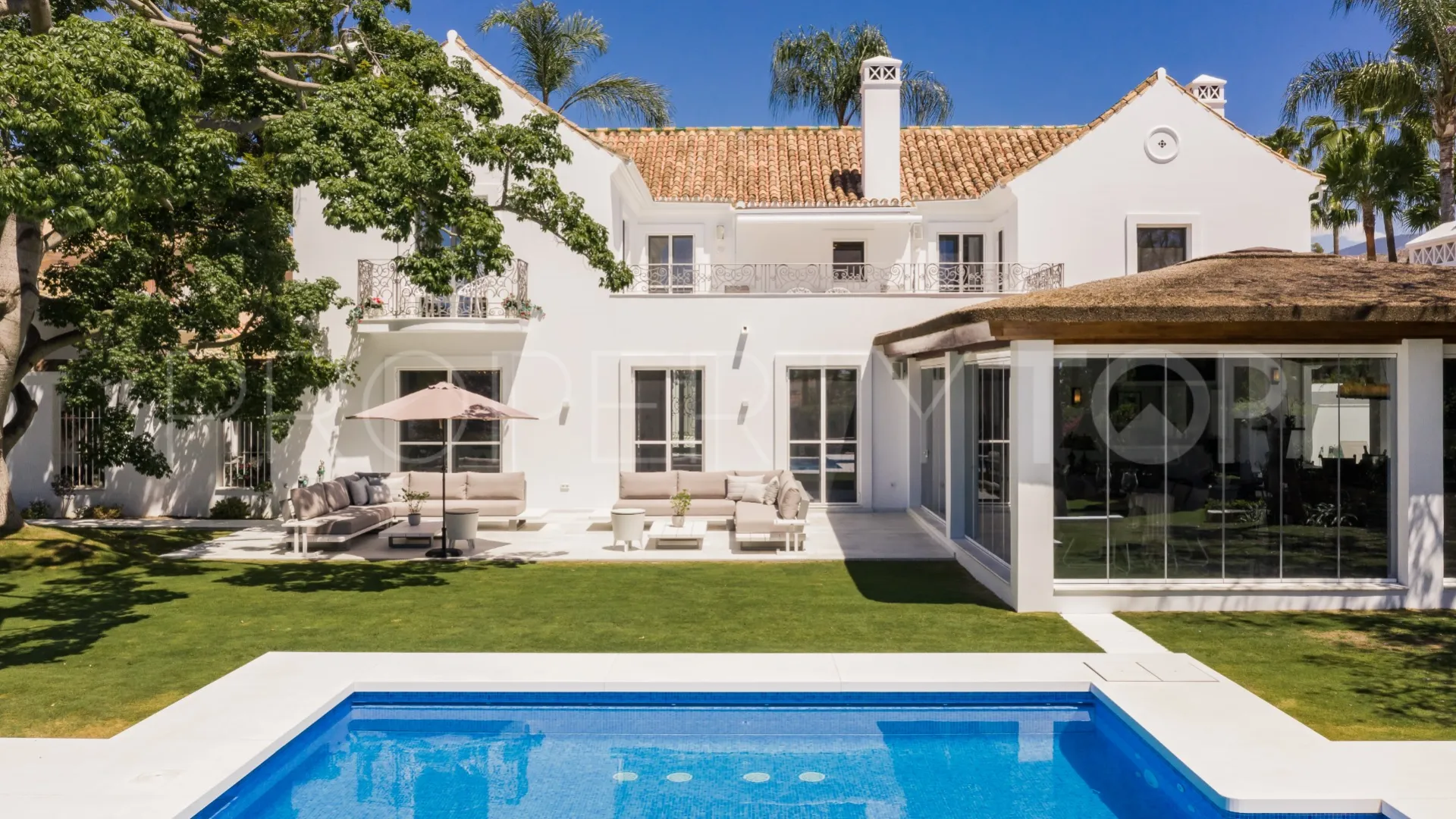 For sale villa in La Cerquilla with 6 bedrooms