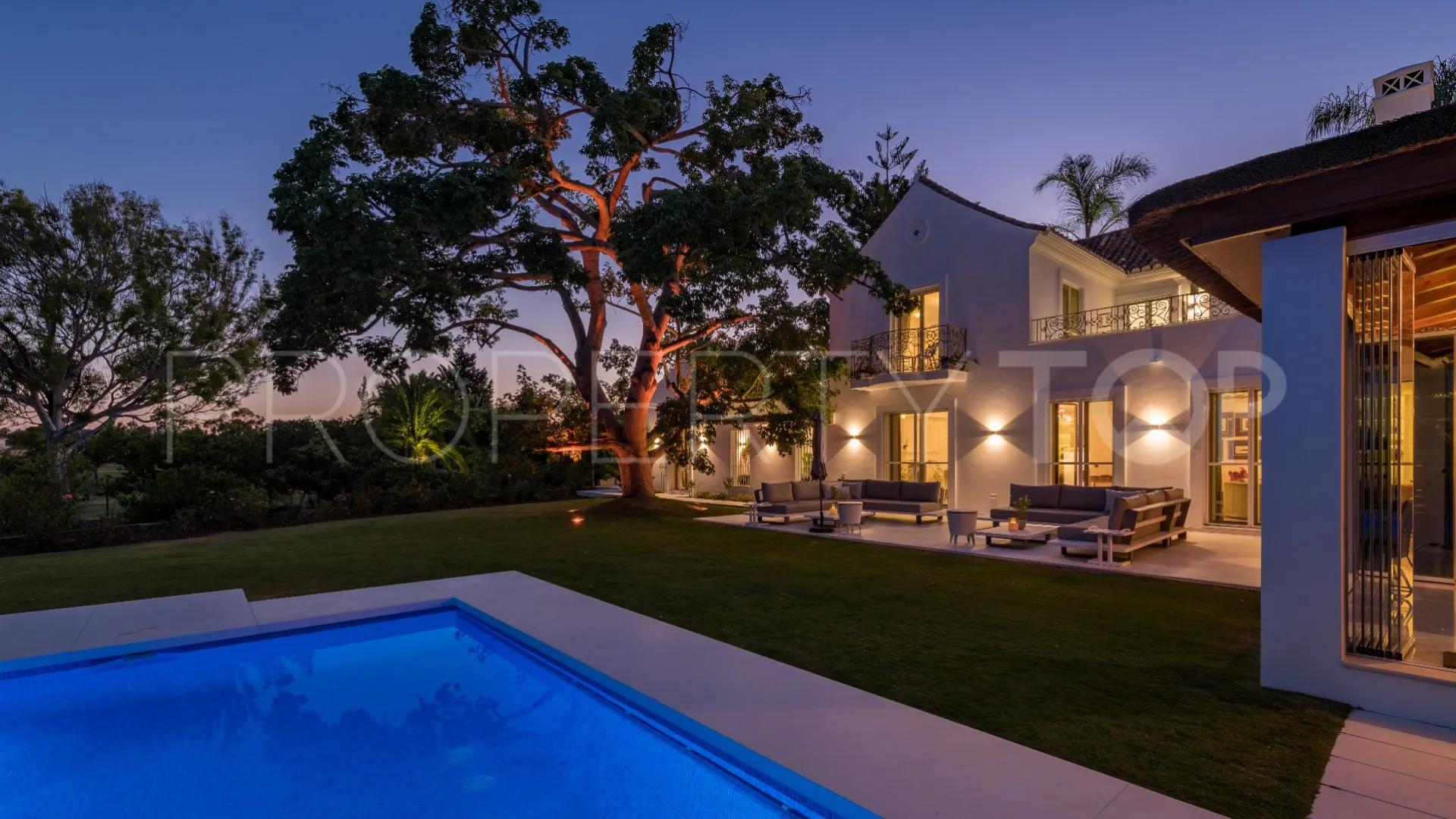 For sale villa in La Cerquilla with 6 bedrooms