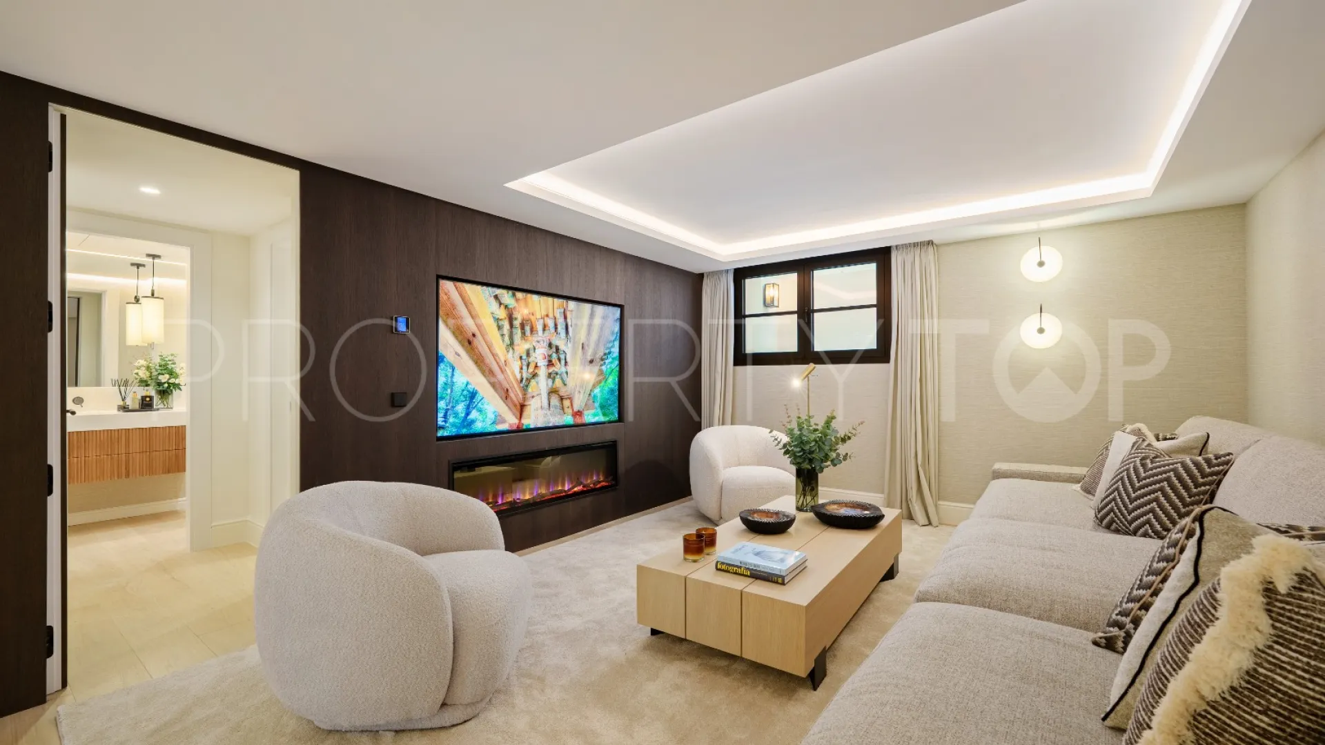 Se vende villa de 5 dormitorios en La Quinta