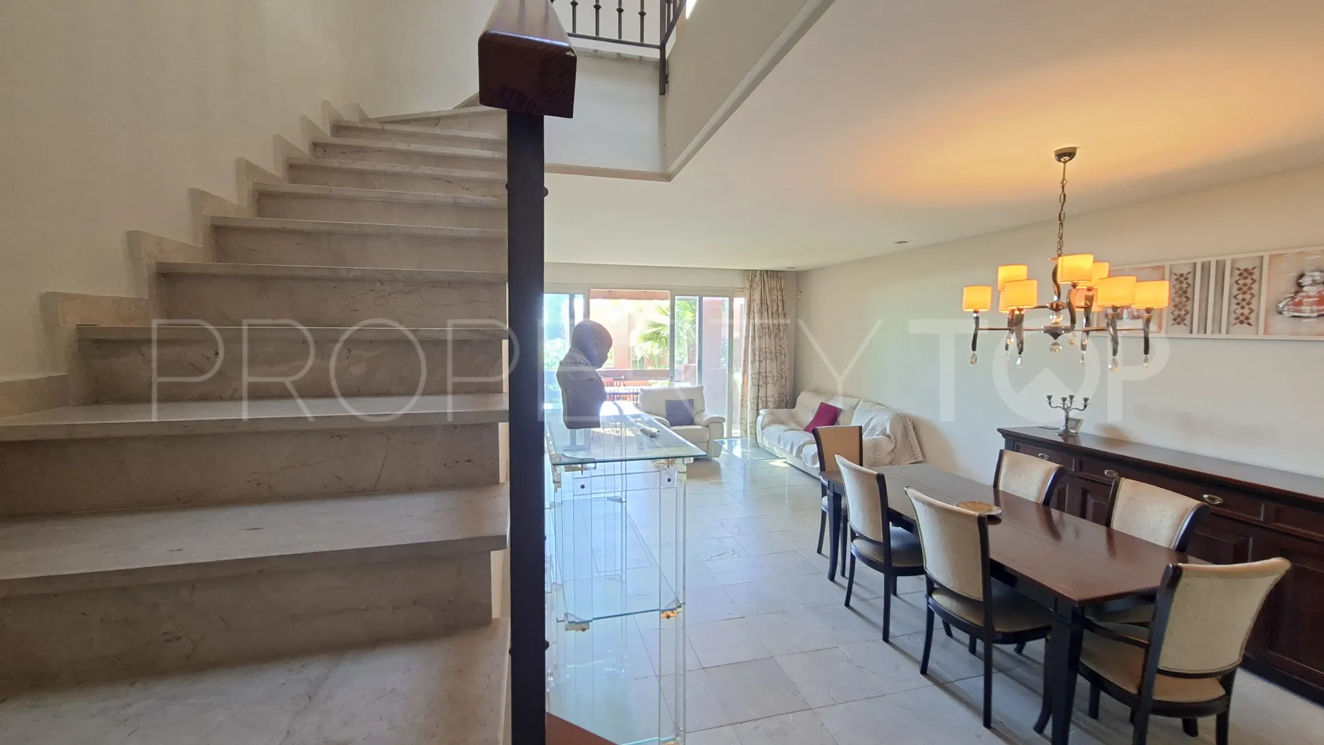 Bahia de las Rocas, adosado con 2 dormitorios en venta