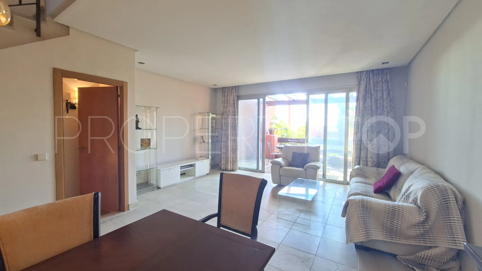 Bahia de las Rocas, adosado con 2 dormitorios en venta