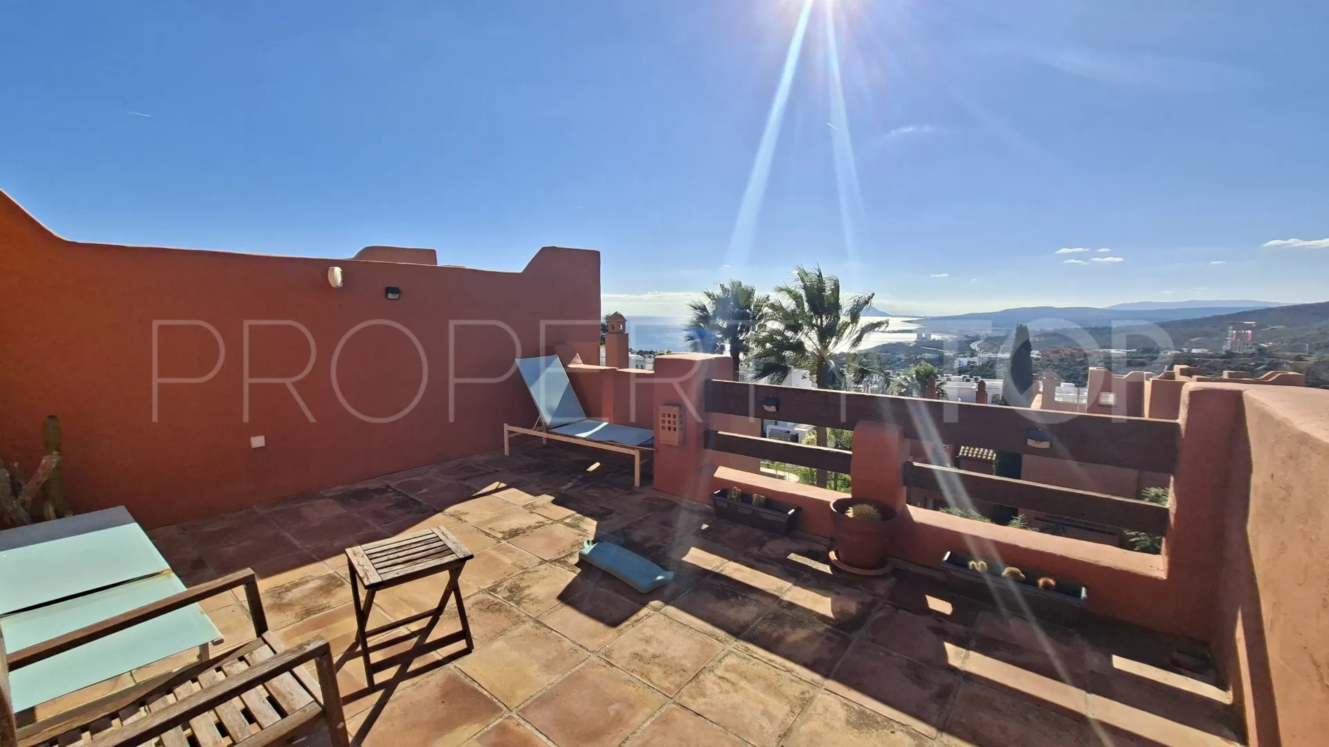 Bahia de las Rocas, adosado con 2 dormitorios en venta