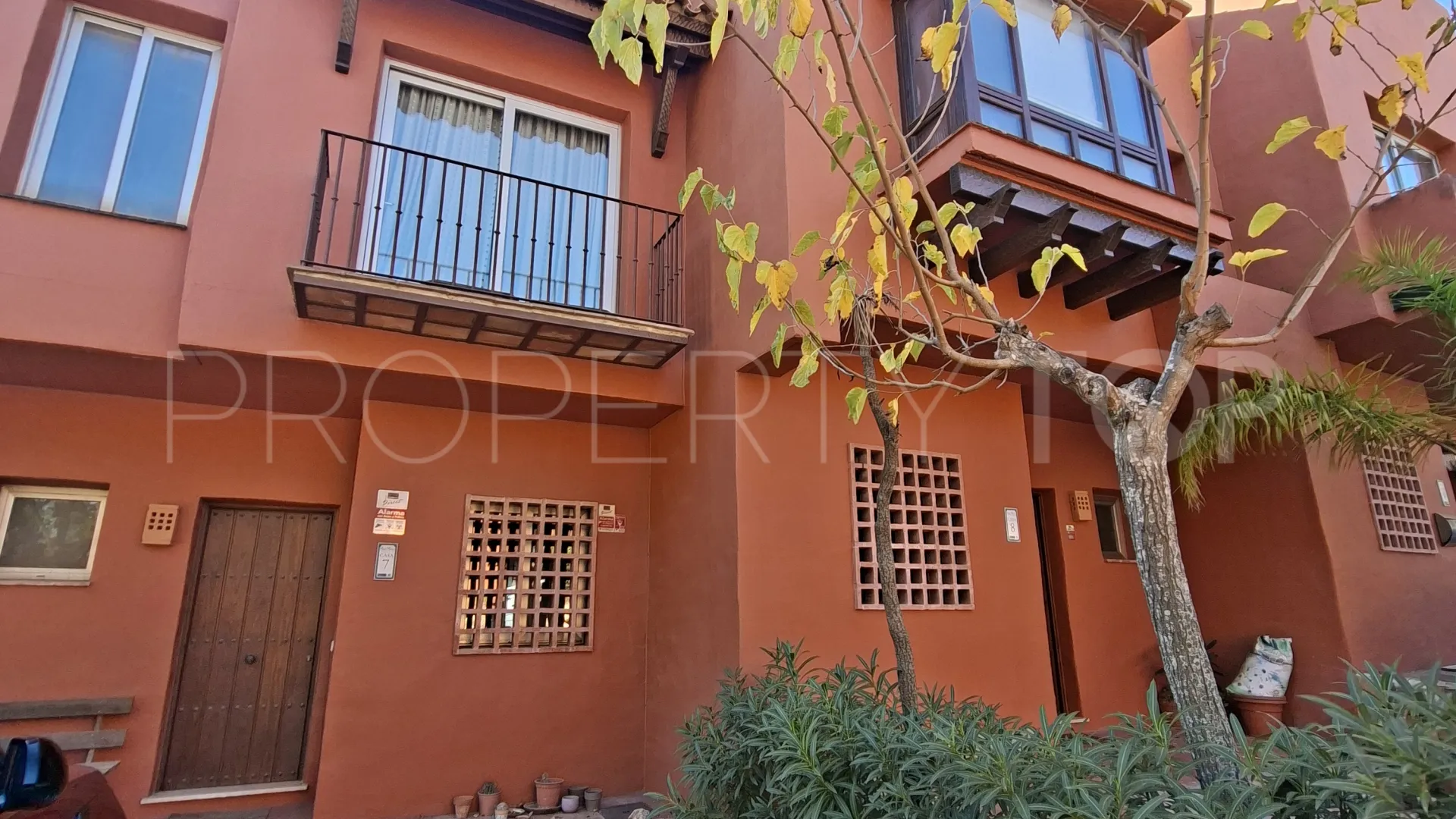 Bahia de las Rocas, adosado con 2 dormitorios en venta