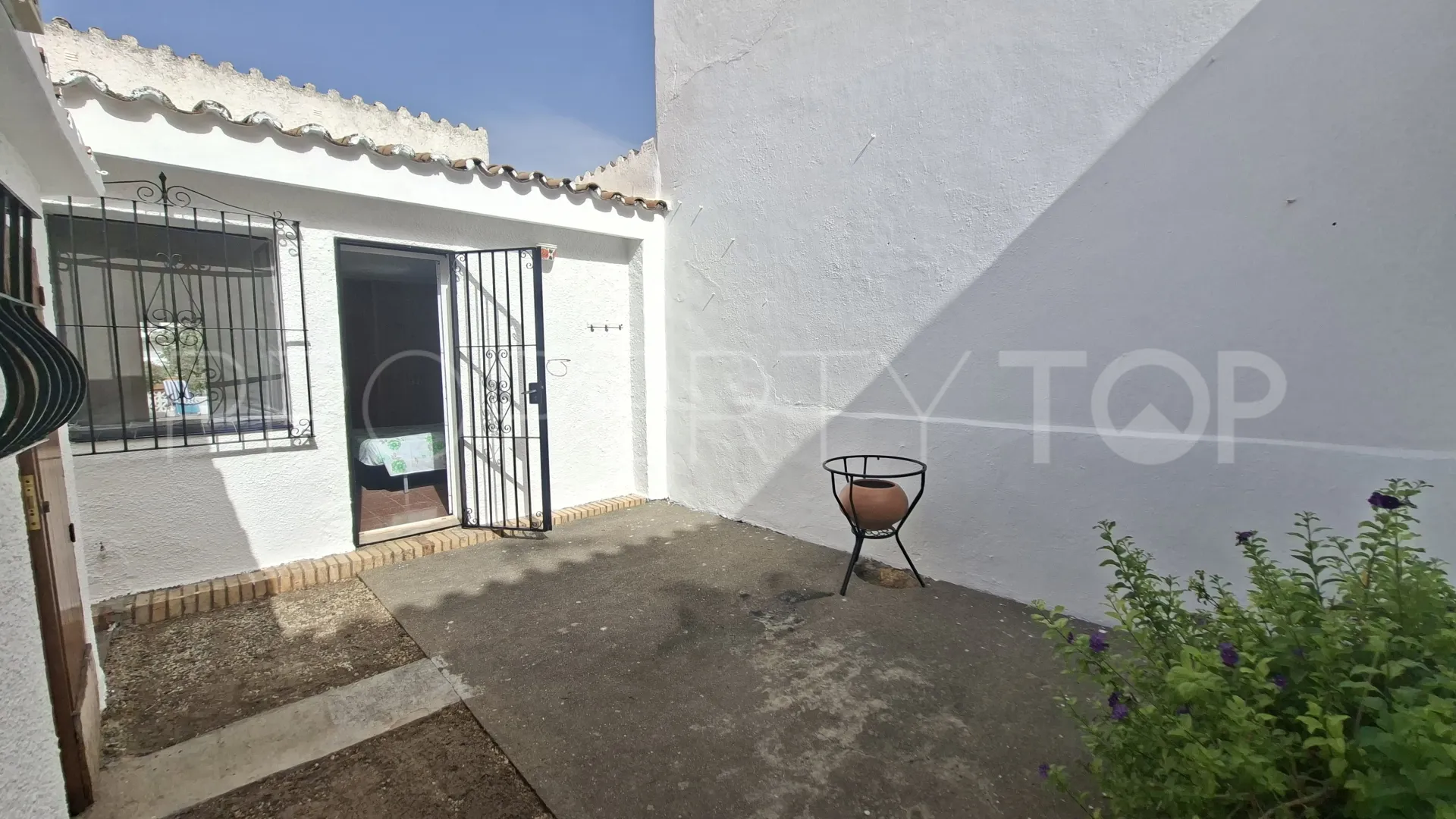 2 bedrooms house for sale in La Campana