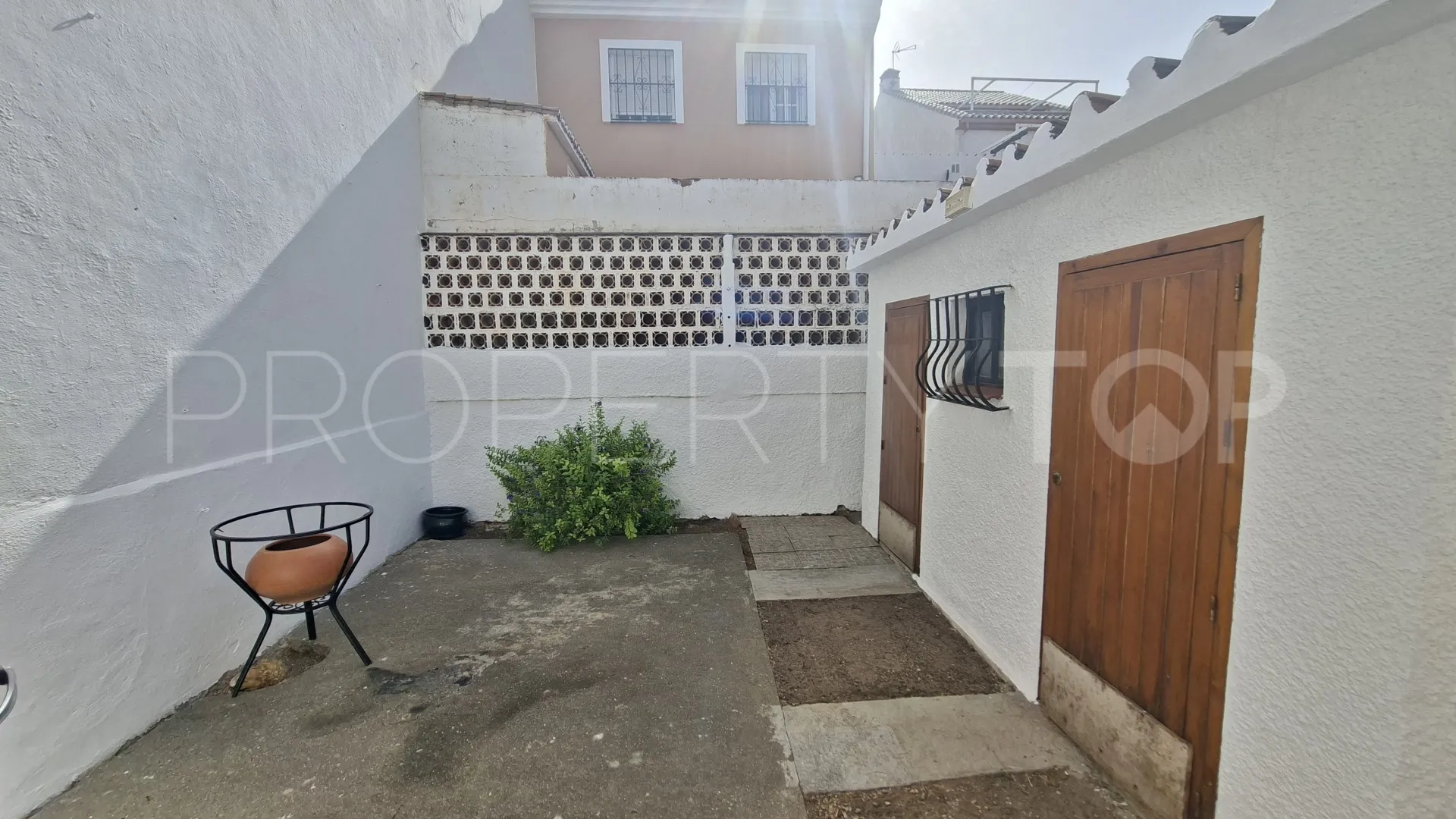 2 bedrooms house for sale in La Campana