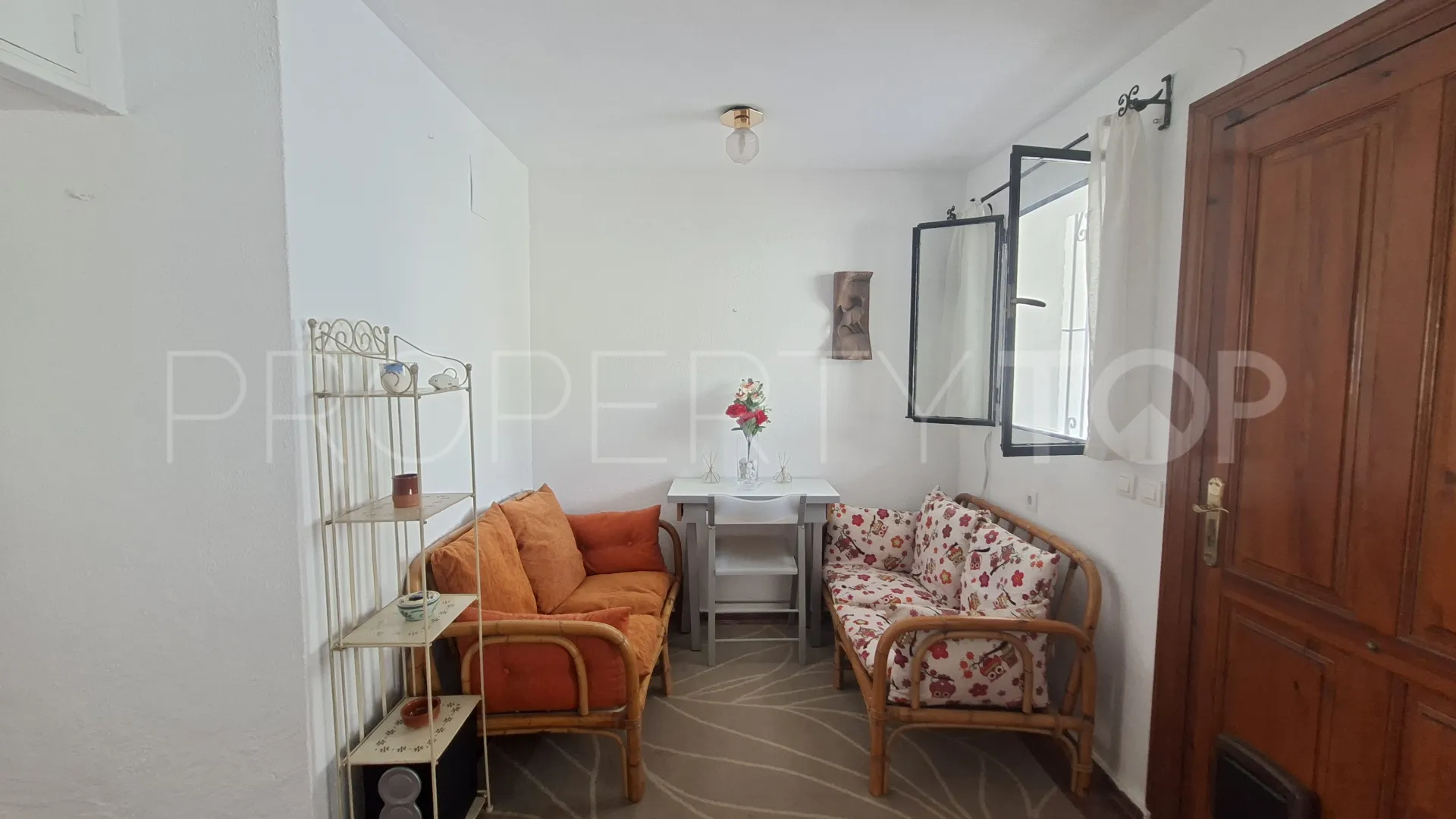 2 bedrooms house for sale in La Campana