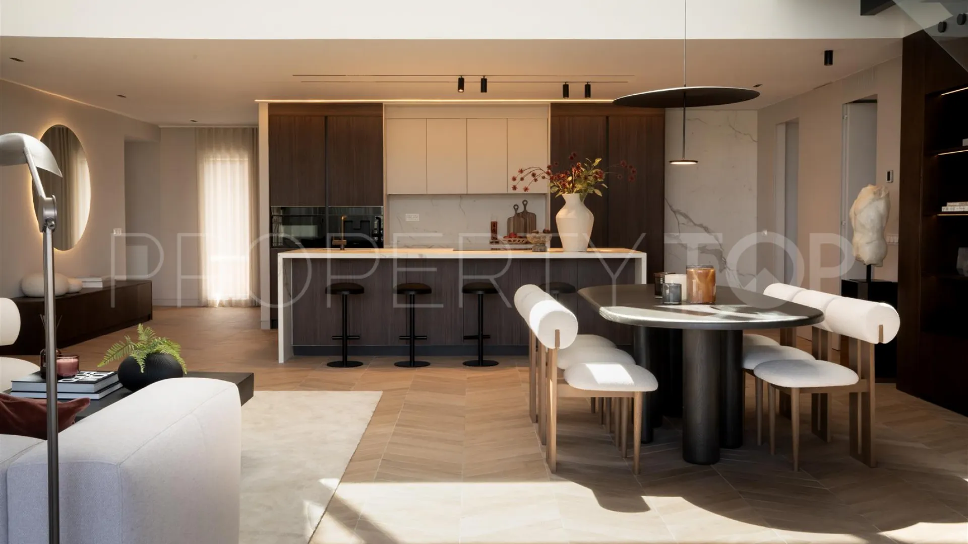 Atico duplex de 3 dormitorios a la venta en Magna Marbella