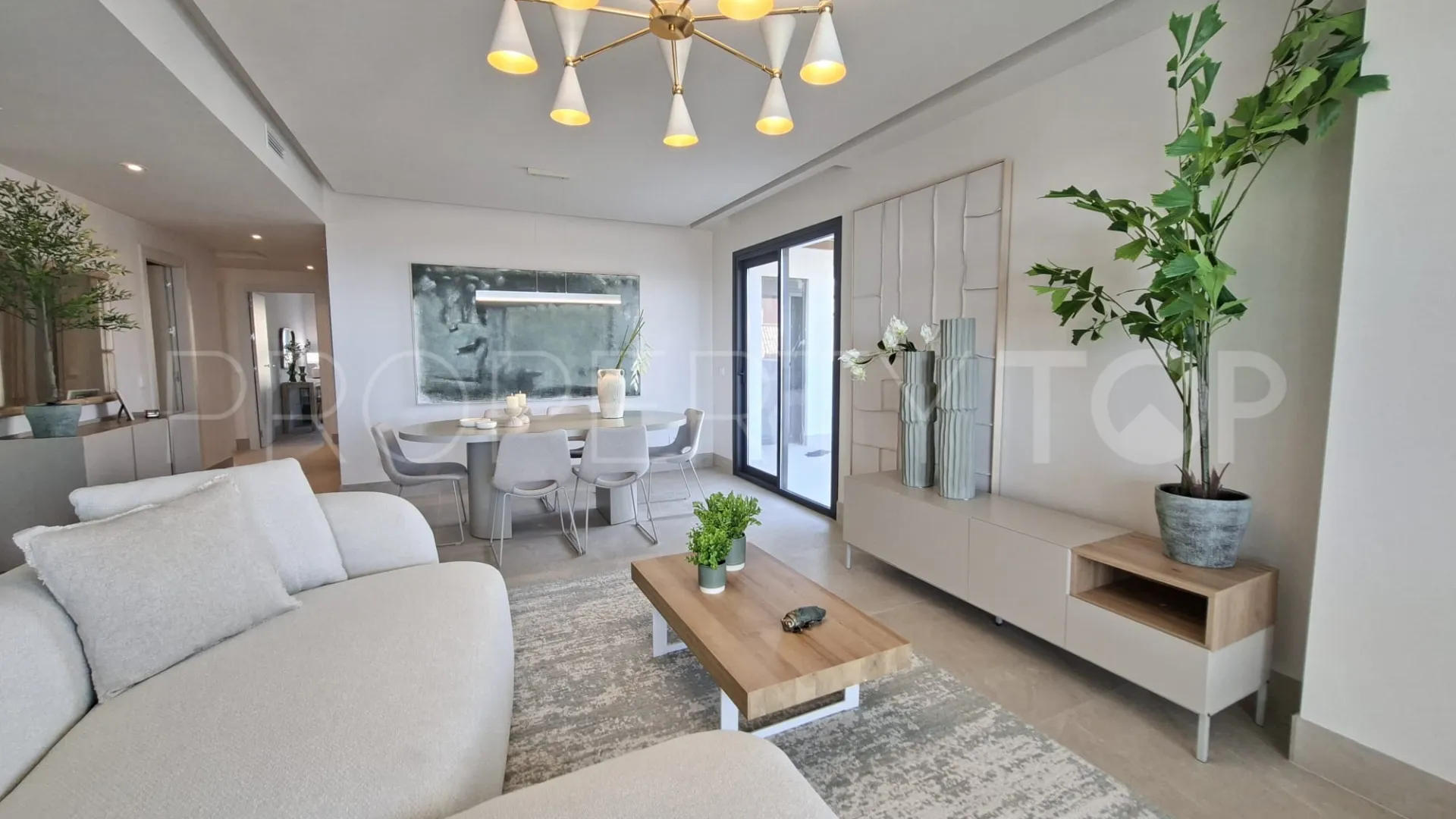 Apartamento a la venta en Benahavis de 3 dormitorios