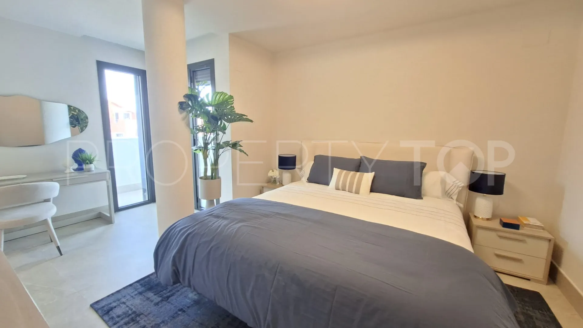 Apartamento a la venta en Benahavis de 3 dormitorios
