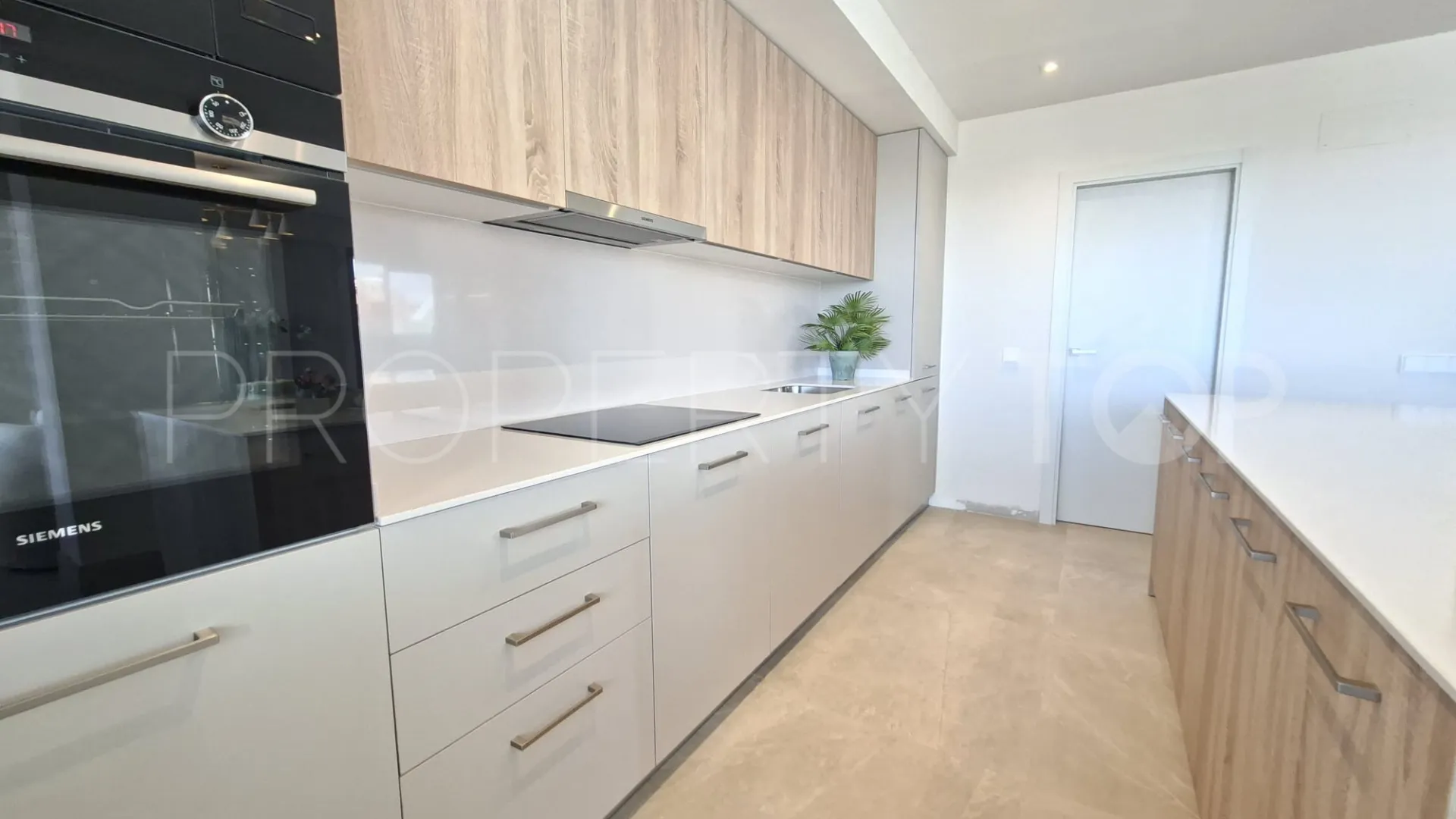 Apartamento a la venta en Benahavis de 3 dormitorios