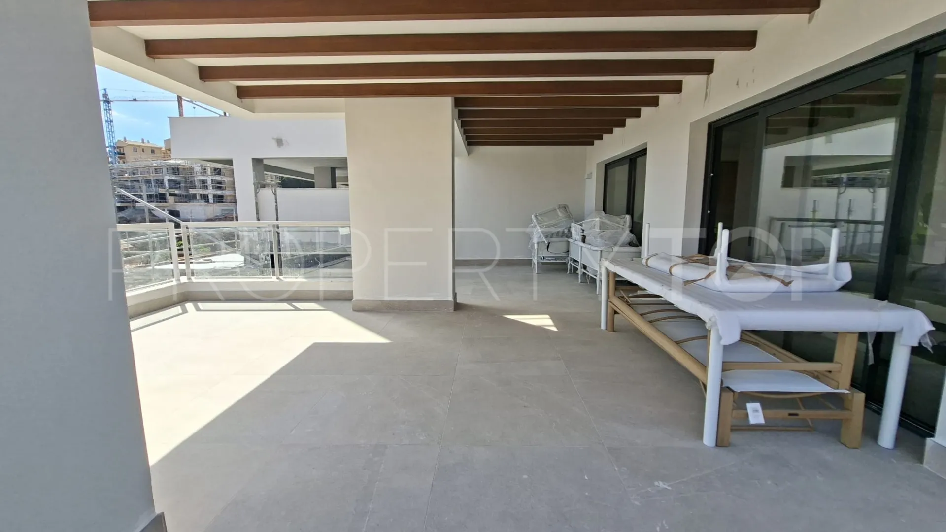 Apartamento a la venta en Benahavis de 3 dormitorios