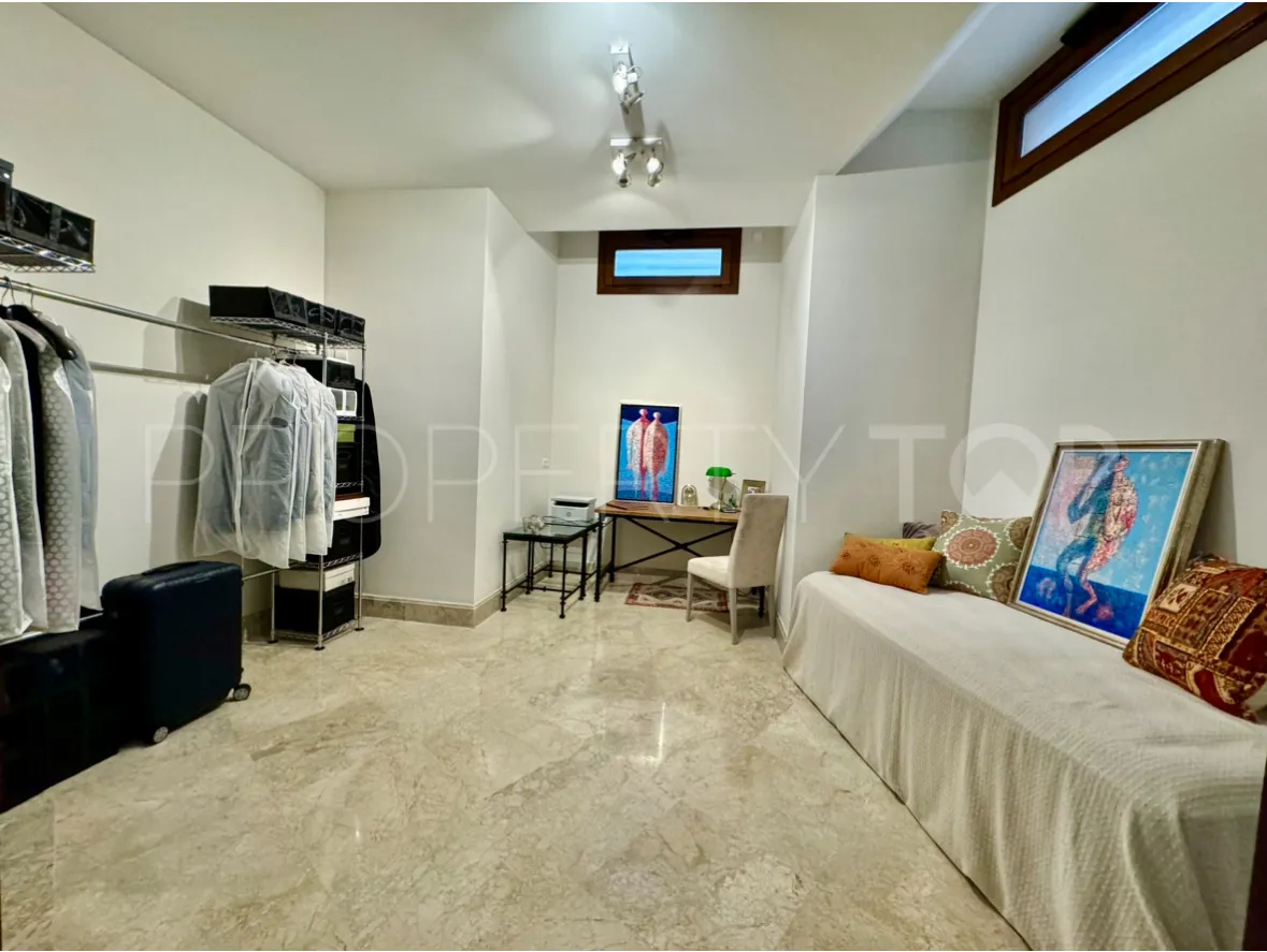 Ground floor apartment for sale in San Pedro Playa with 3 bedrooms