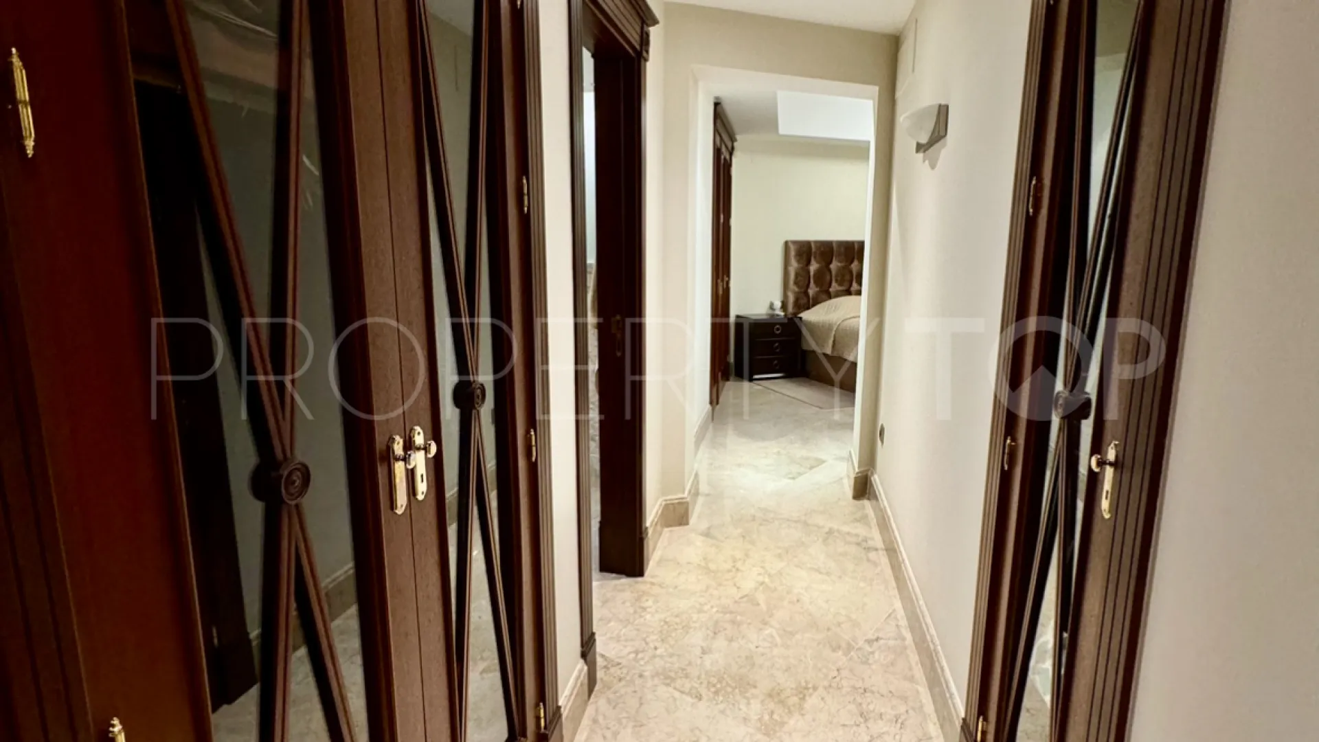 Ground floor apartment for sale in San Pedro Playa with 3 bedrooms