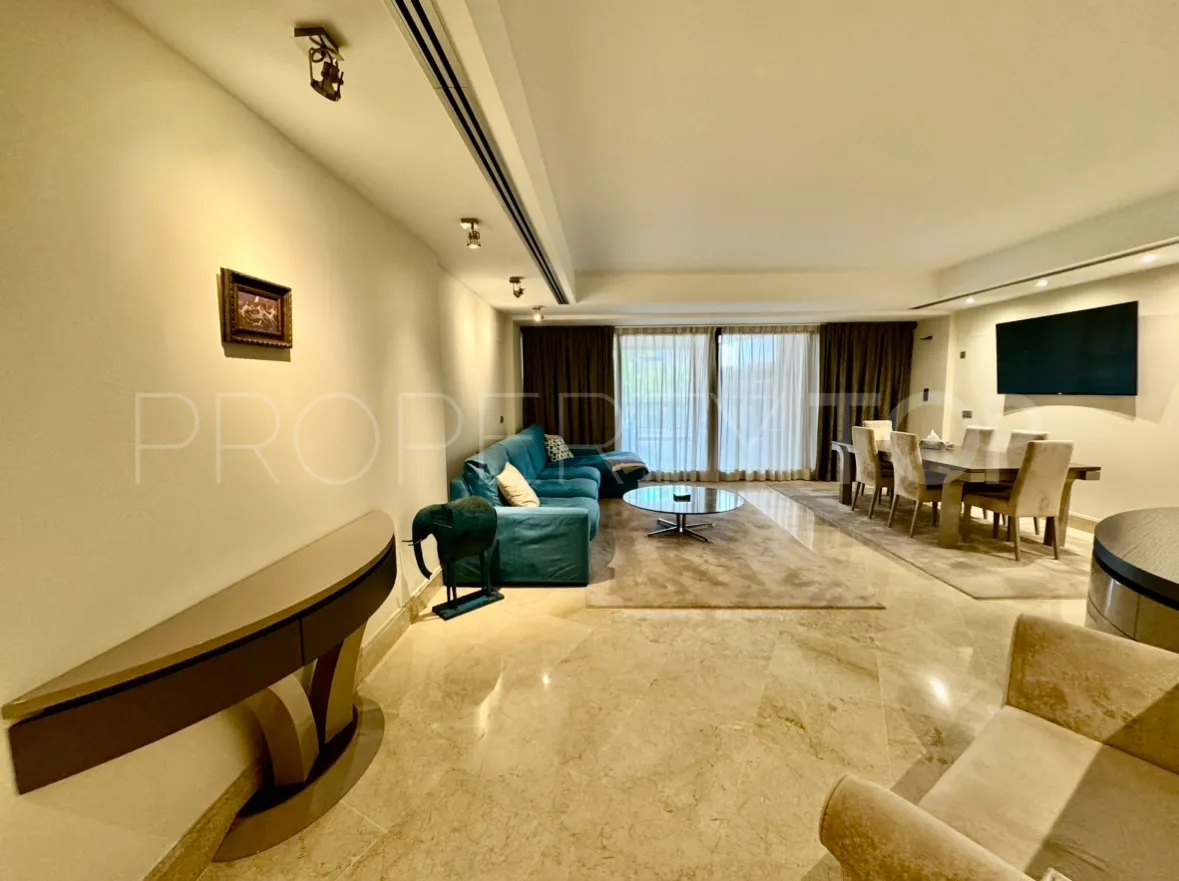 Ground floor apartment for sale in San Pedro Playa with 3 bedrooms