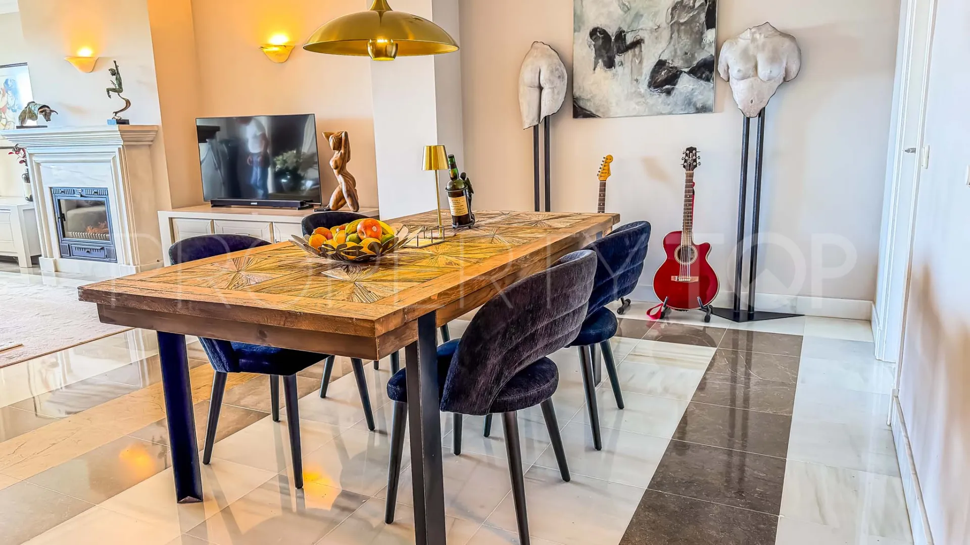 Penthouse with 2 bedrooms for sale in Monte Halcones
