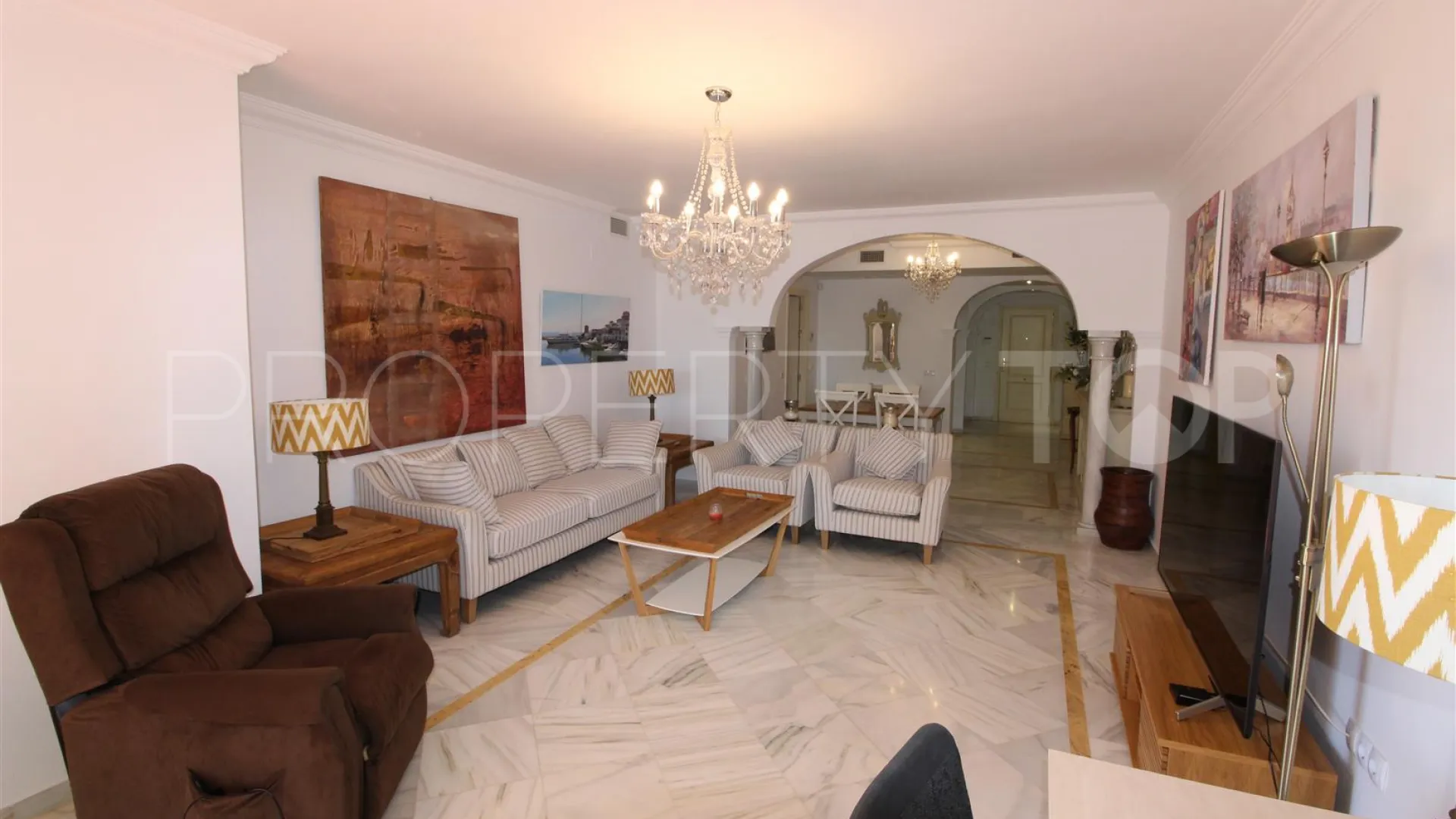 Apartamento a la venta en Magna Marbella