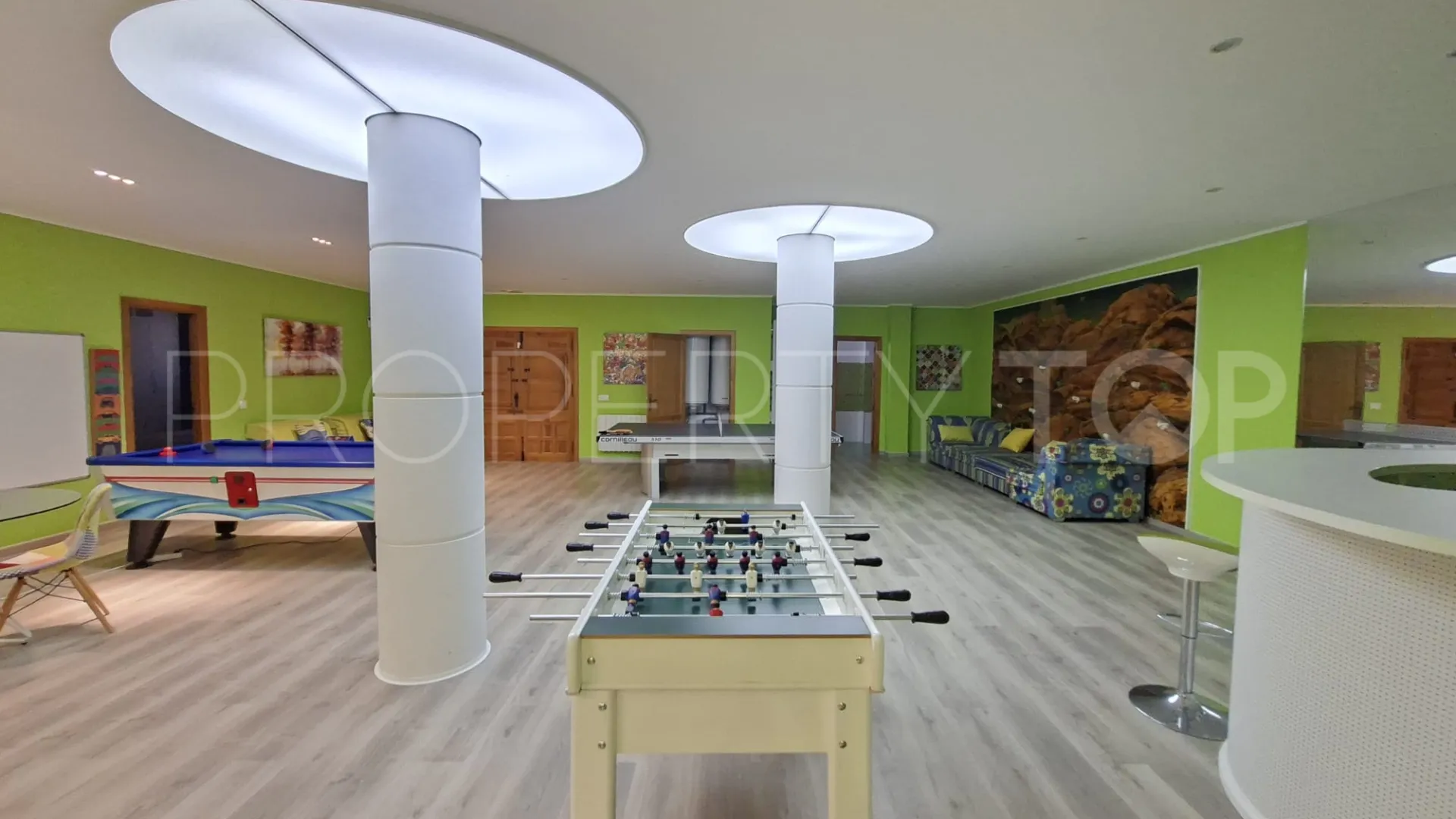 Buy Istan finca with 5 bedrooms