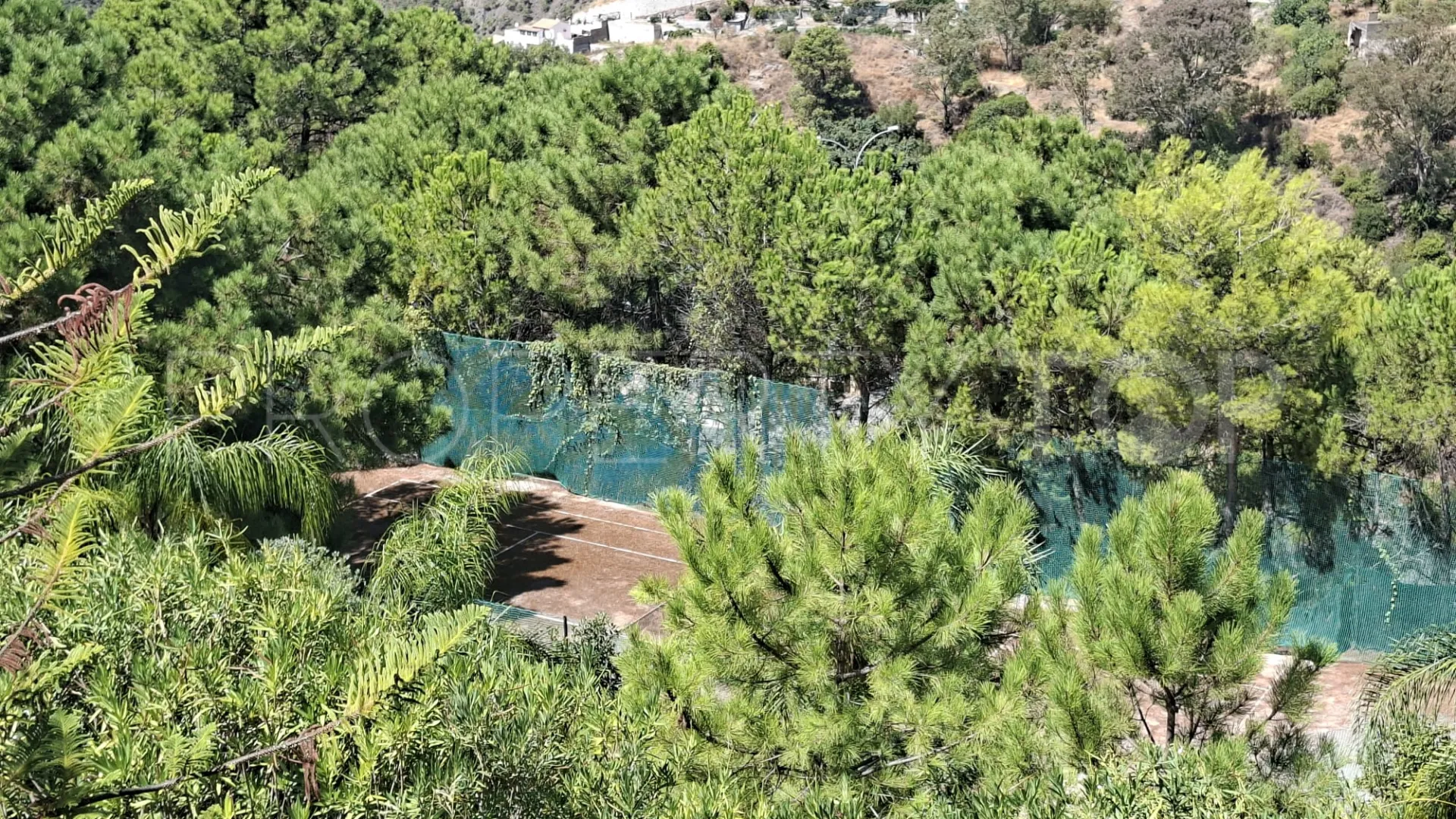 Buy Istan finca with 5 bedrooms
