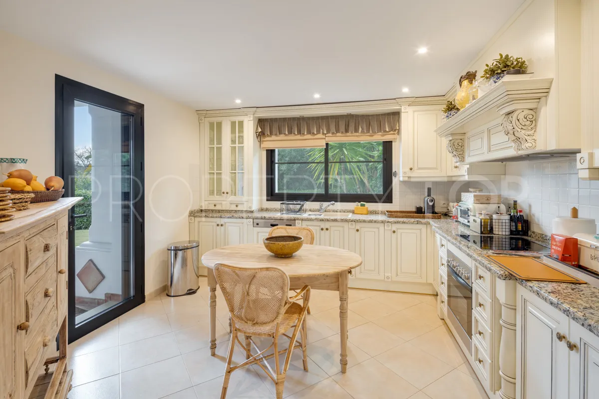 Villa de 4 dormitorios a la venta en La Quinta