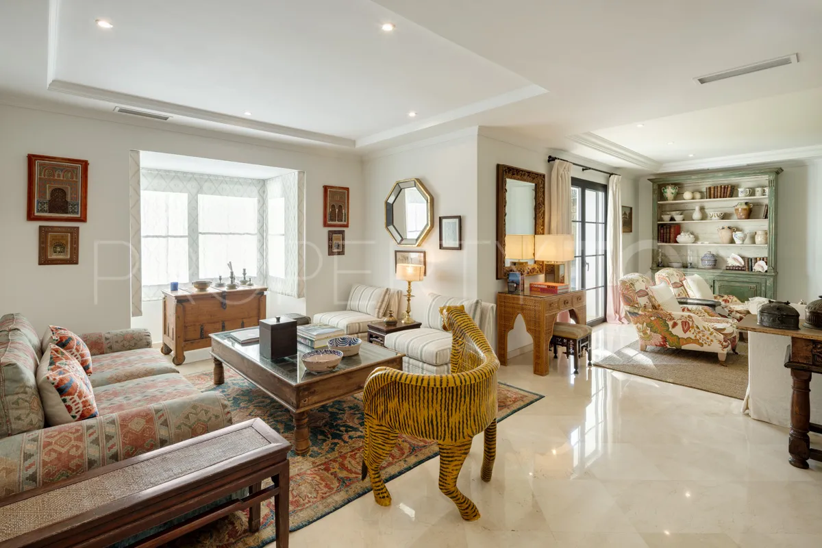 Villa de 4 dormitorios a la venta en La Quinta