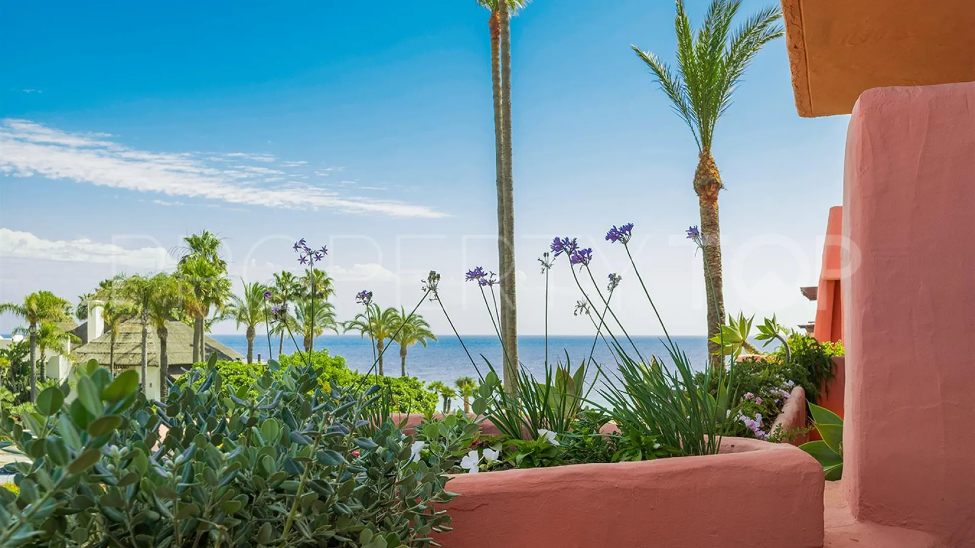 Apartamento en venta en Guadalmansa Playa con 3 dormitorios