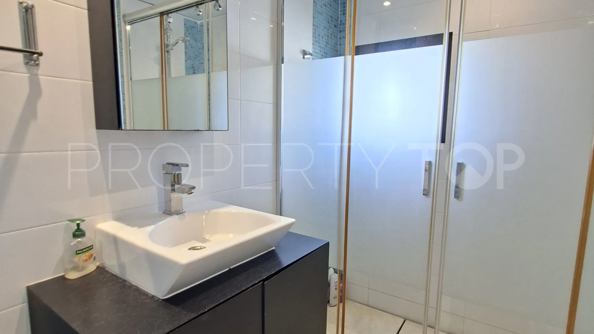 For sale Jardines del Puerto penthouse with 3 bedrooms