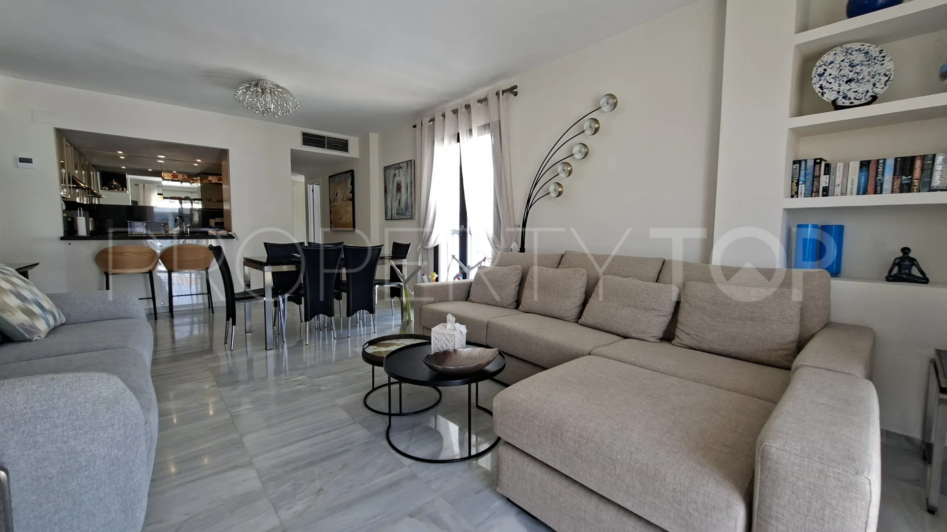 For sale Jardines del Puerto penthouse with 3 bedrooms