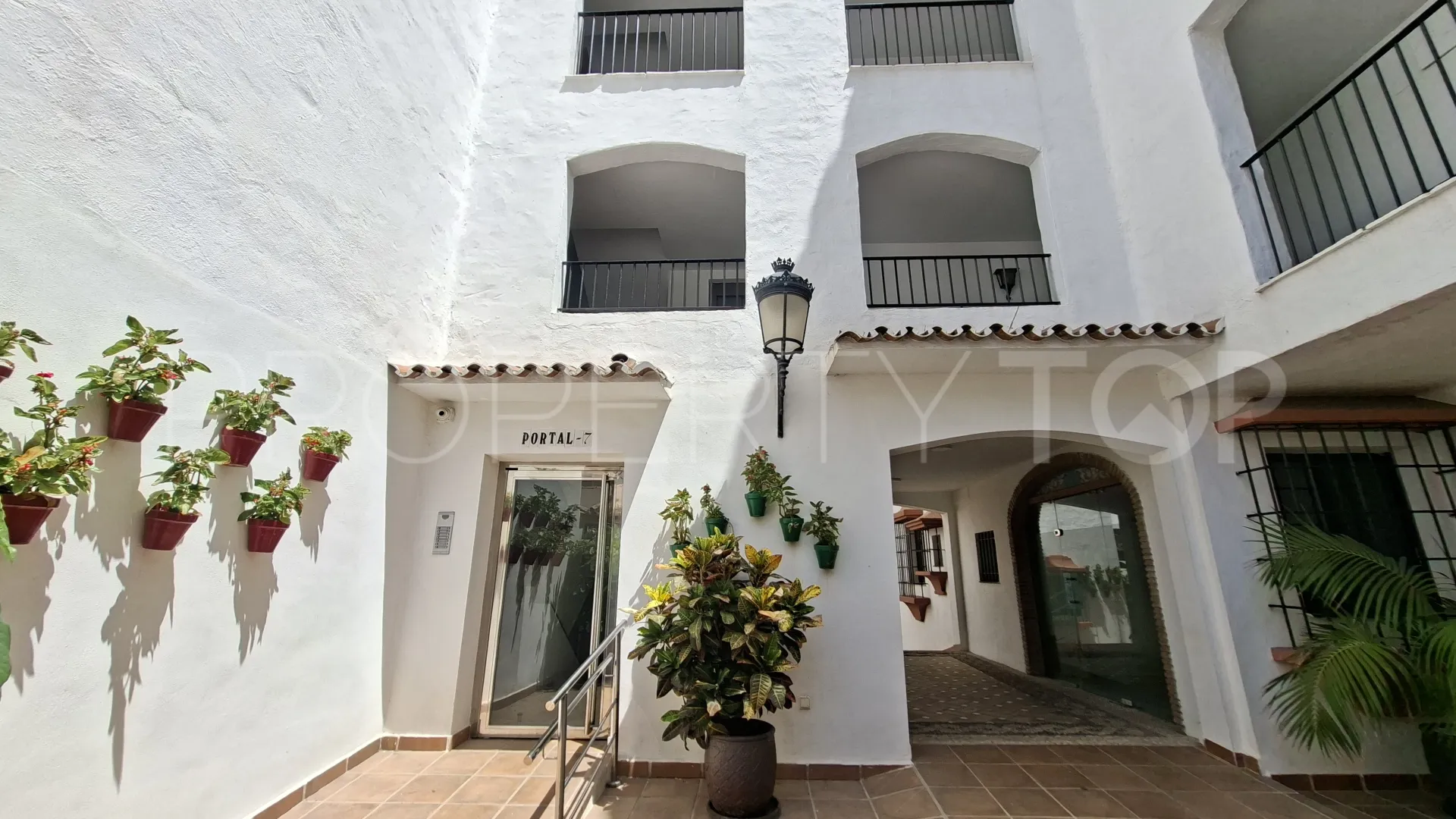 For sale Jardines del Puerto penthouse with 3 bedrooms