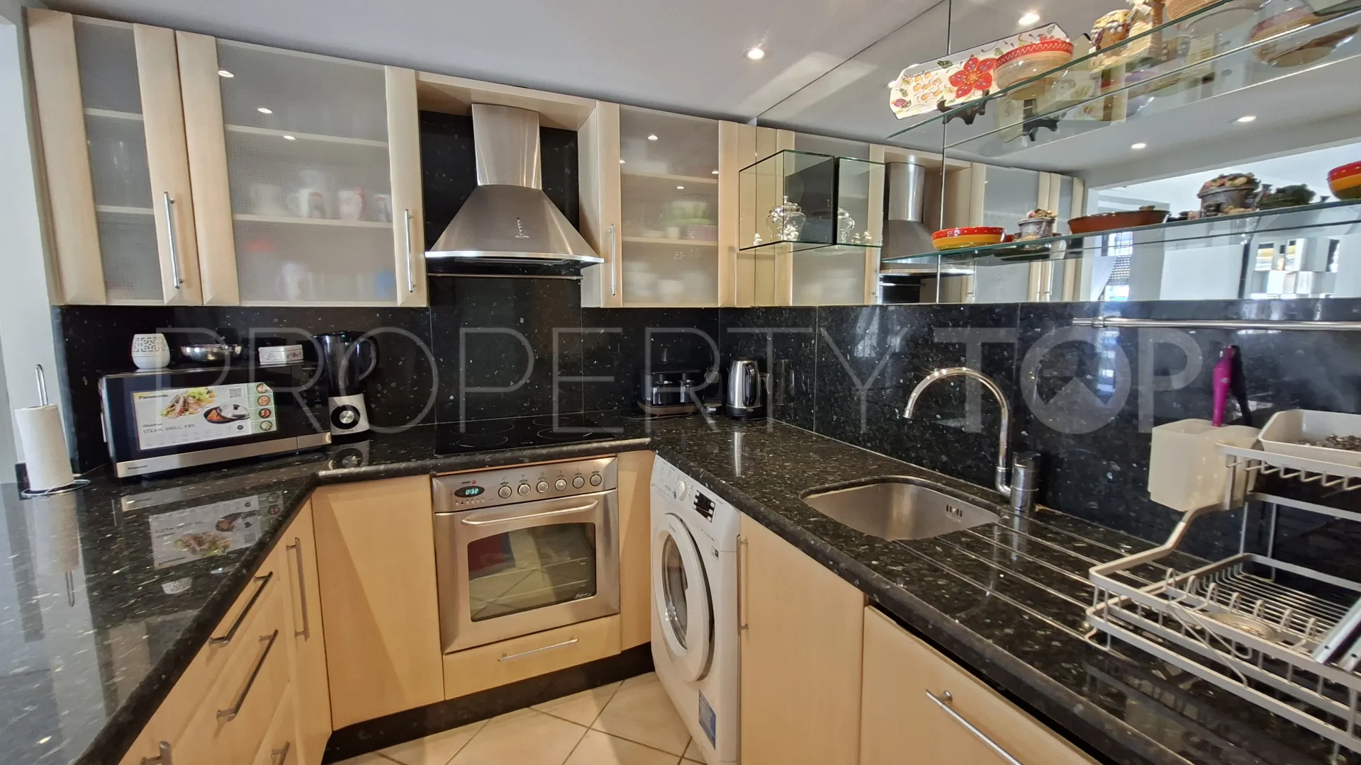 For sale Jardines del Puerto penthouse with 3 bedrooms