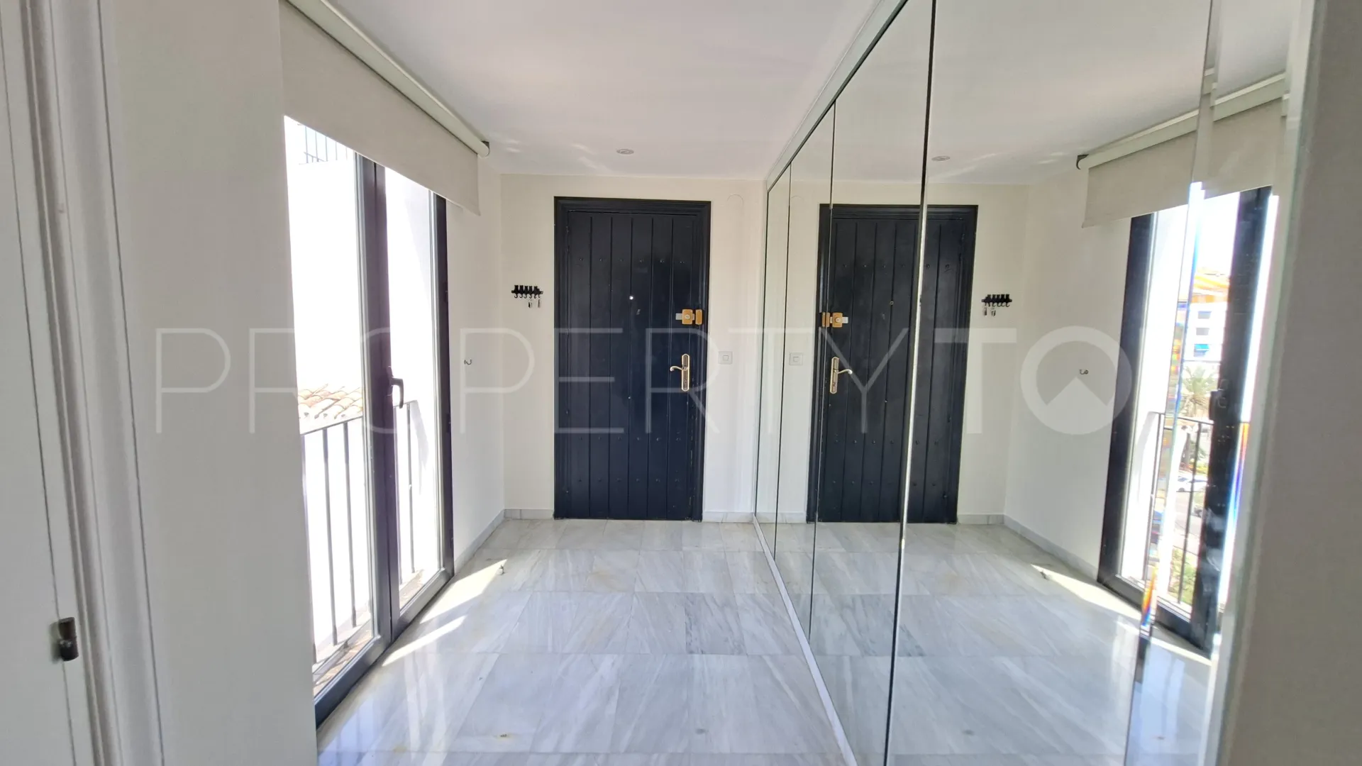 For sale Jardines del Puerto penthouse with 3 bedrooms