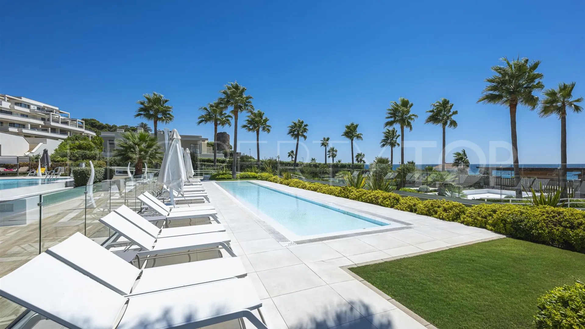 Apartamento en venta con 2 dormitorios en Beach Side New Golden Mile